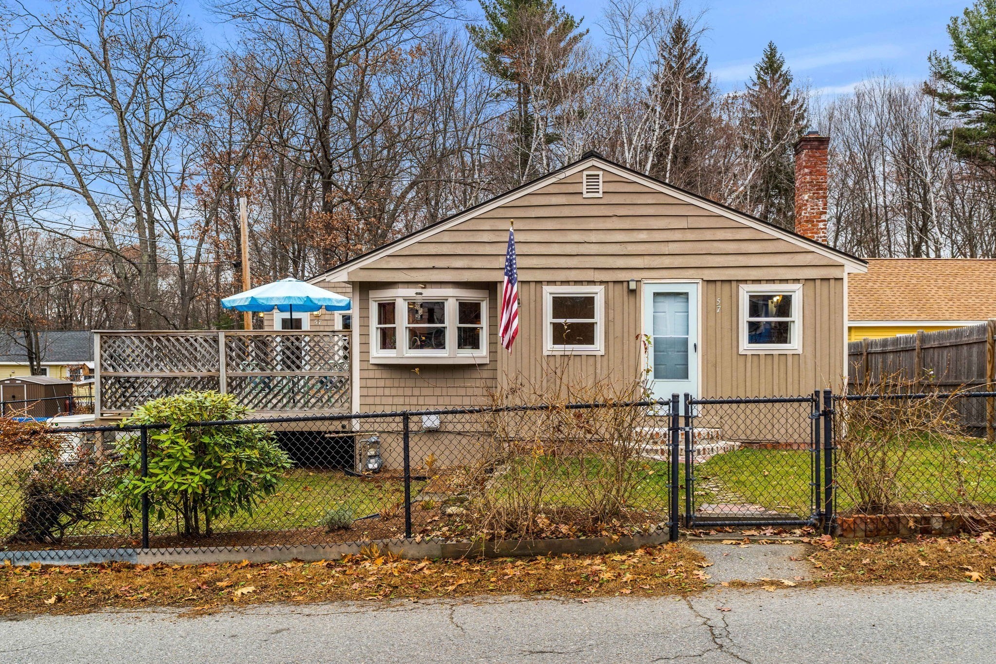 57 Richardson Ave, Dracut, MA 01826