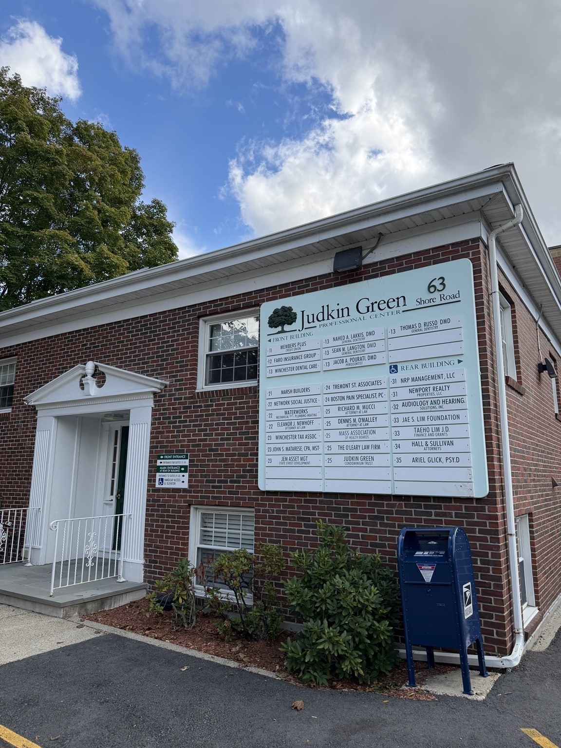 63 Shore Rd Unit 12, Winchester, MA 01890 - Image 1