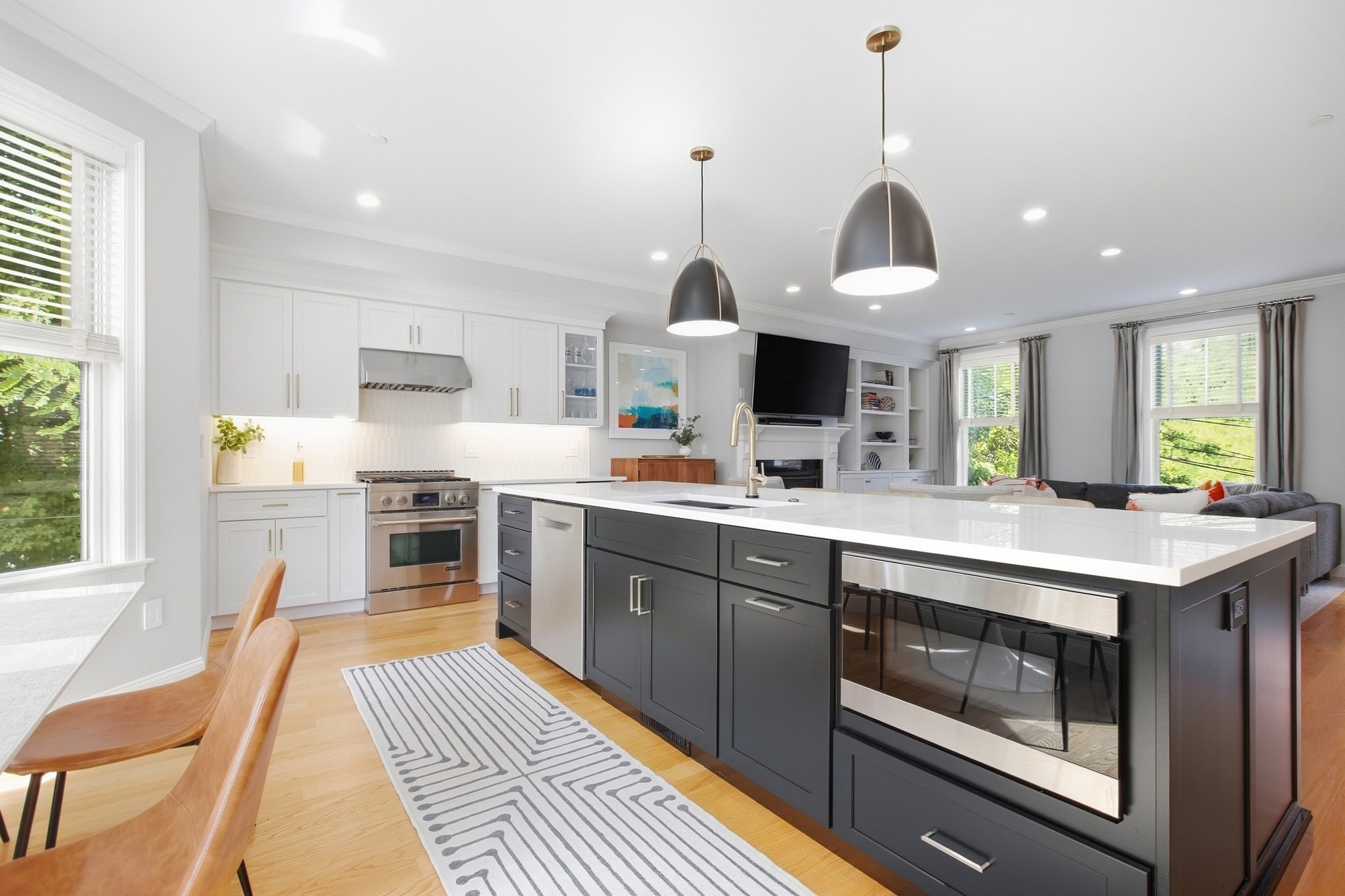 11 Woods Place, Charlestown, Boston, MA 02129