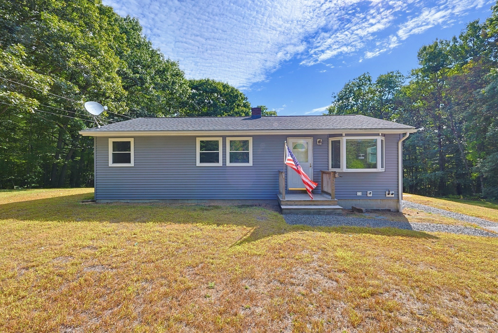 249 Keys Rd, Warren, MA 01585
