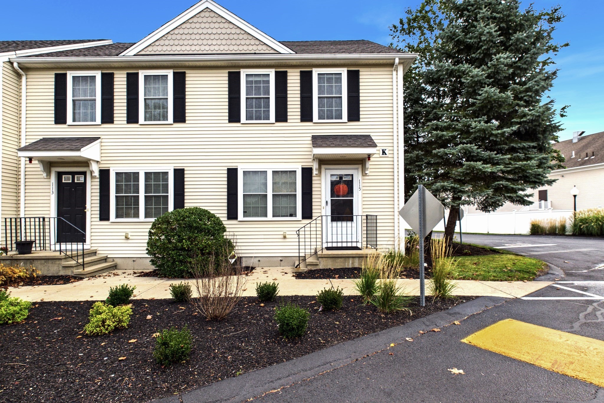 115 Boxberry Ln Unit 115, Rockland, MA 02370