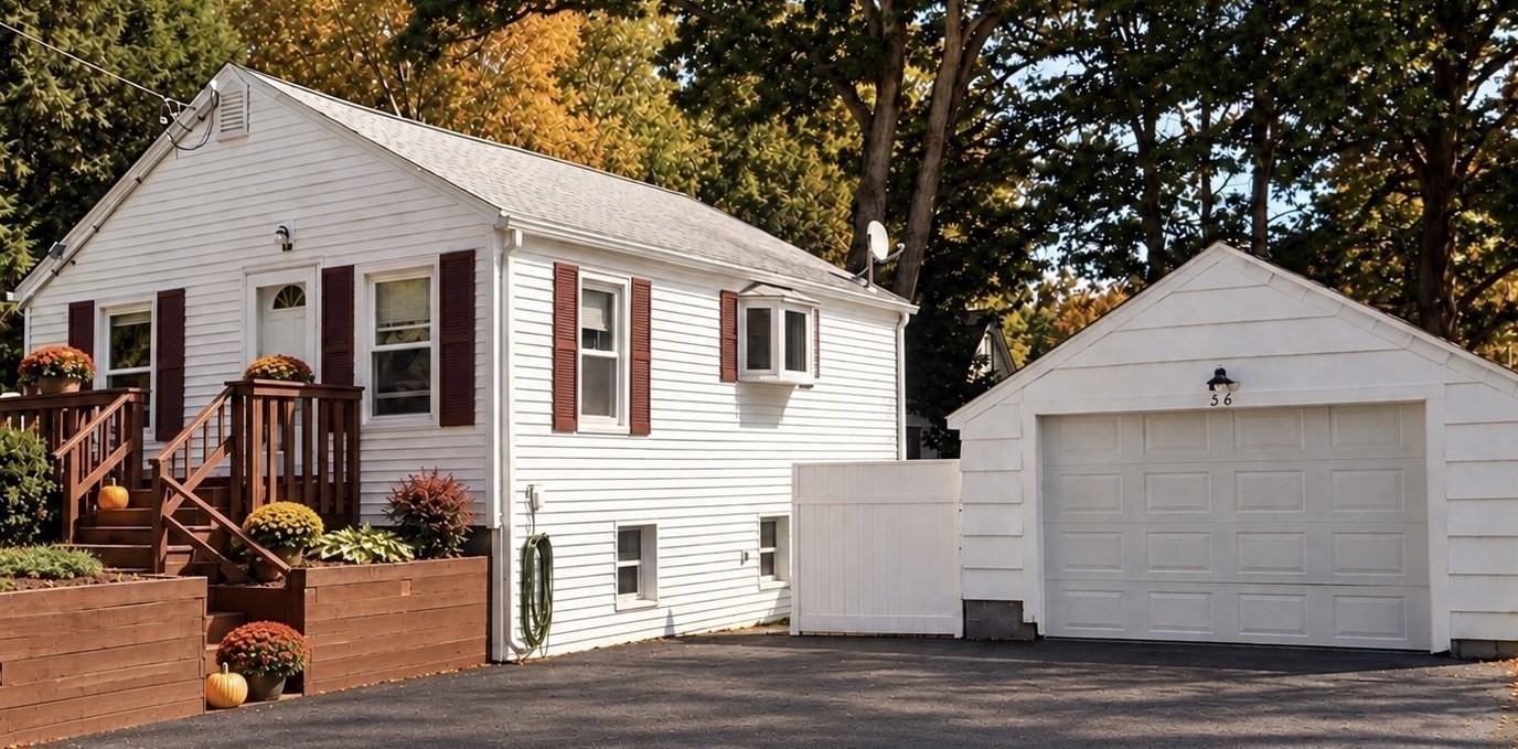 36 Oakland Dr, Auburn, MA 01501