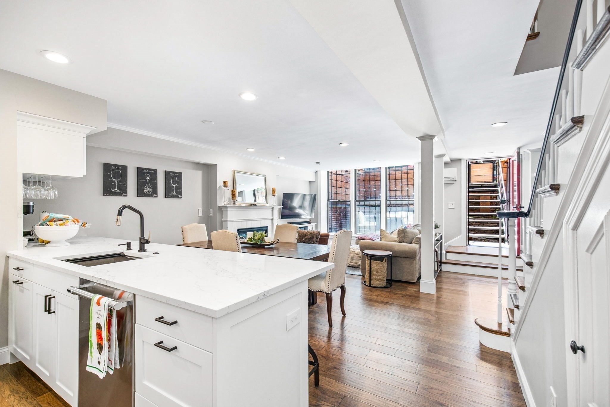 208 W Springfield St. Unit 1, South End, Boston, MA 02118 - Image 2
