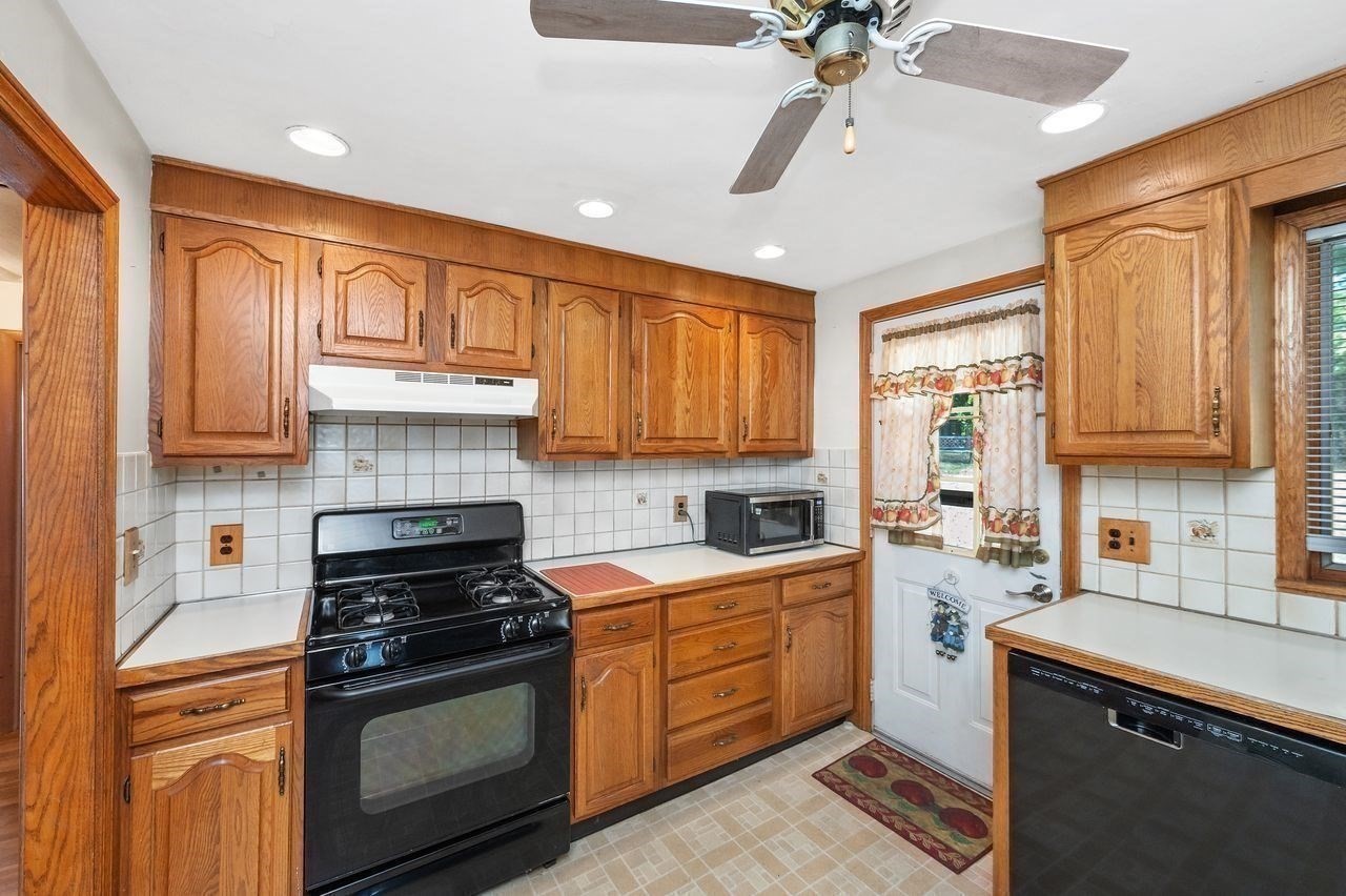 195 Temple Road, Waltham, MA 02452 - Image 25