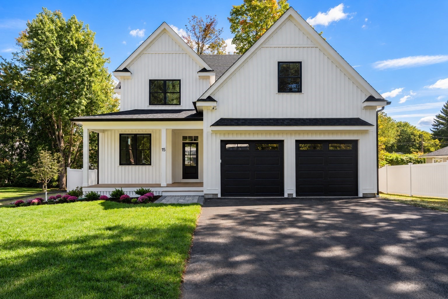 15 Nickerson Rd, Bedford, MA 01730