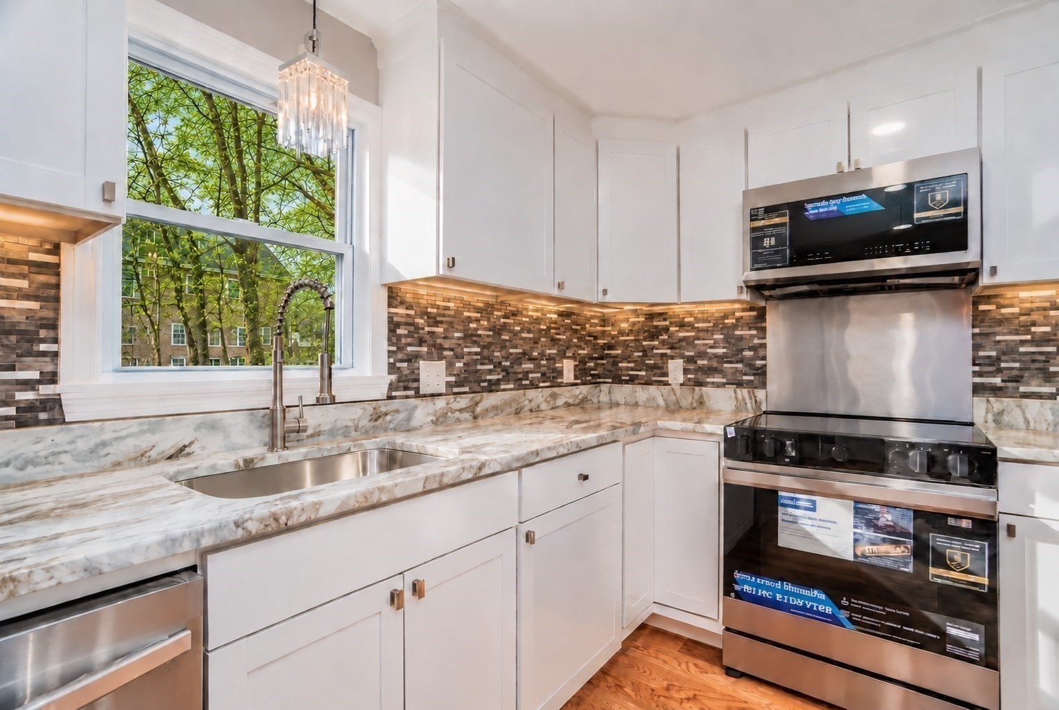 161 11th, Leominster, MA 01453 - Image 8