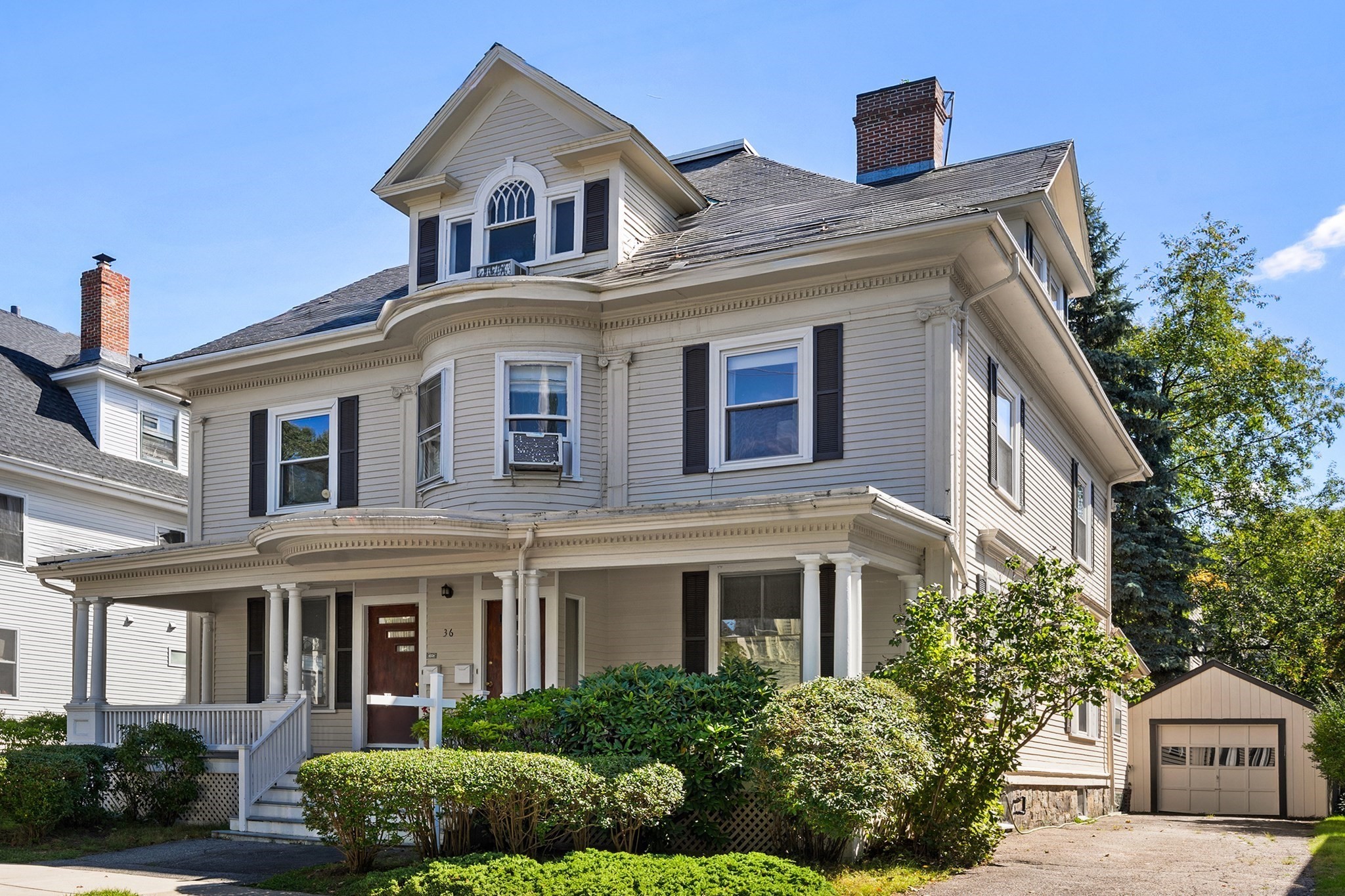 36 Columbia St, Brookline, MA 02446