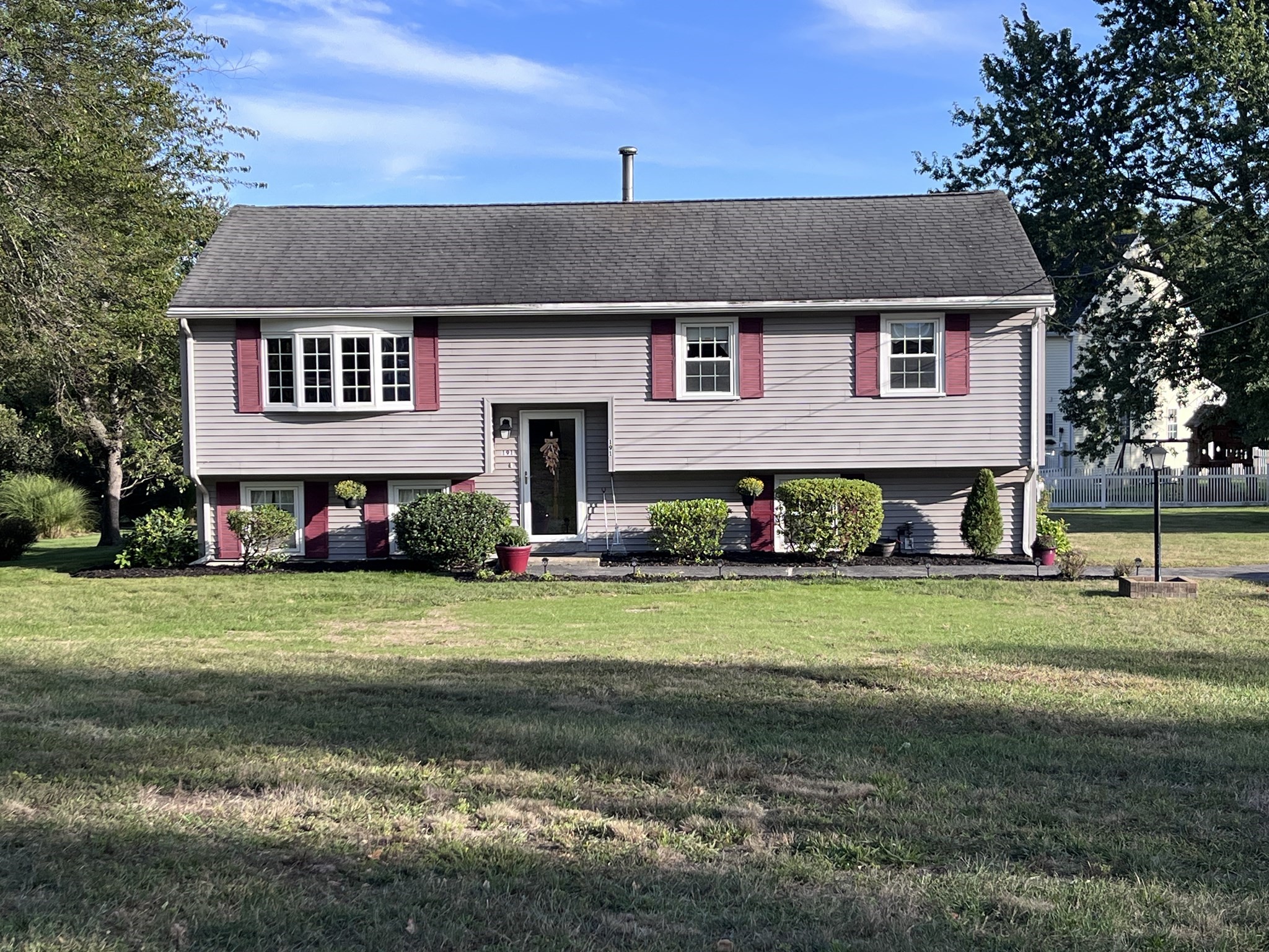 191 E Broadway, Haverhill, MA 01830