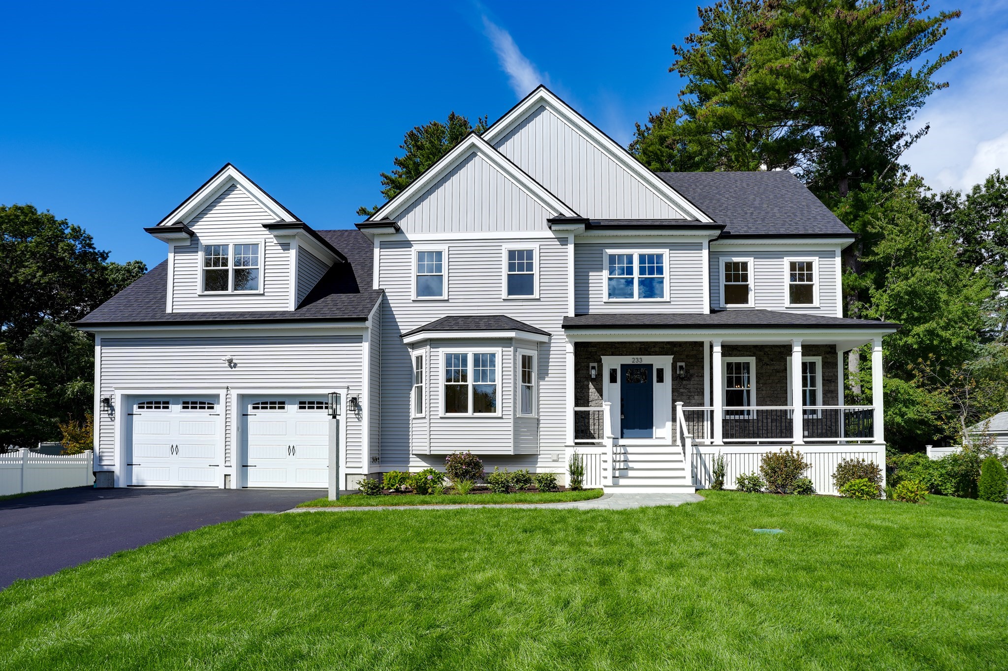 233 Fox Hill Rd, Burlington, MA 01803