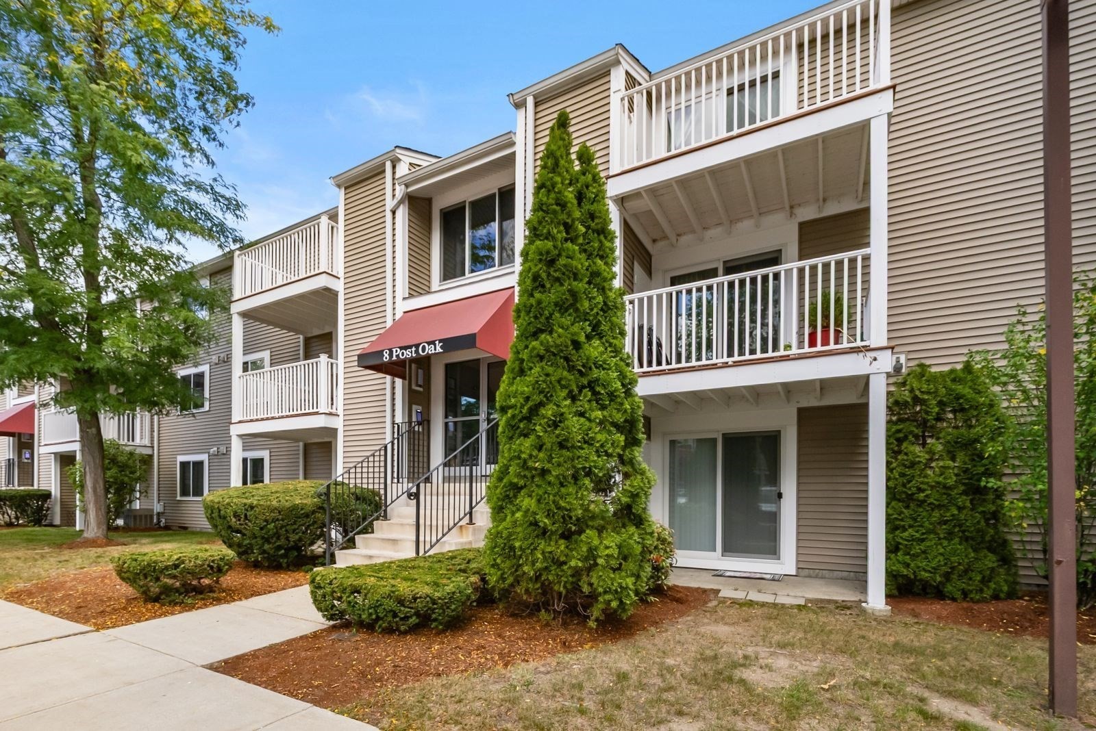 8 Post Oak Ln Unit 21, Natick, MA 01760 - Image 2