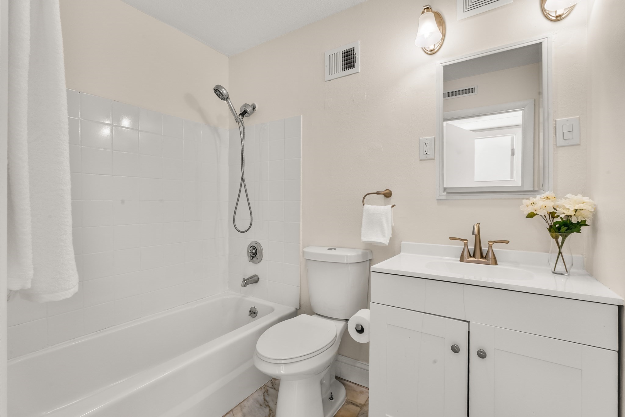 75 Colonel Bell Dr Unit 12, Brockton, MA 02301 - Image 3