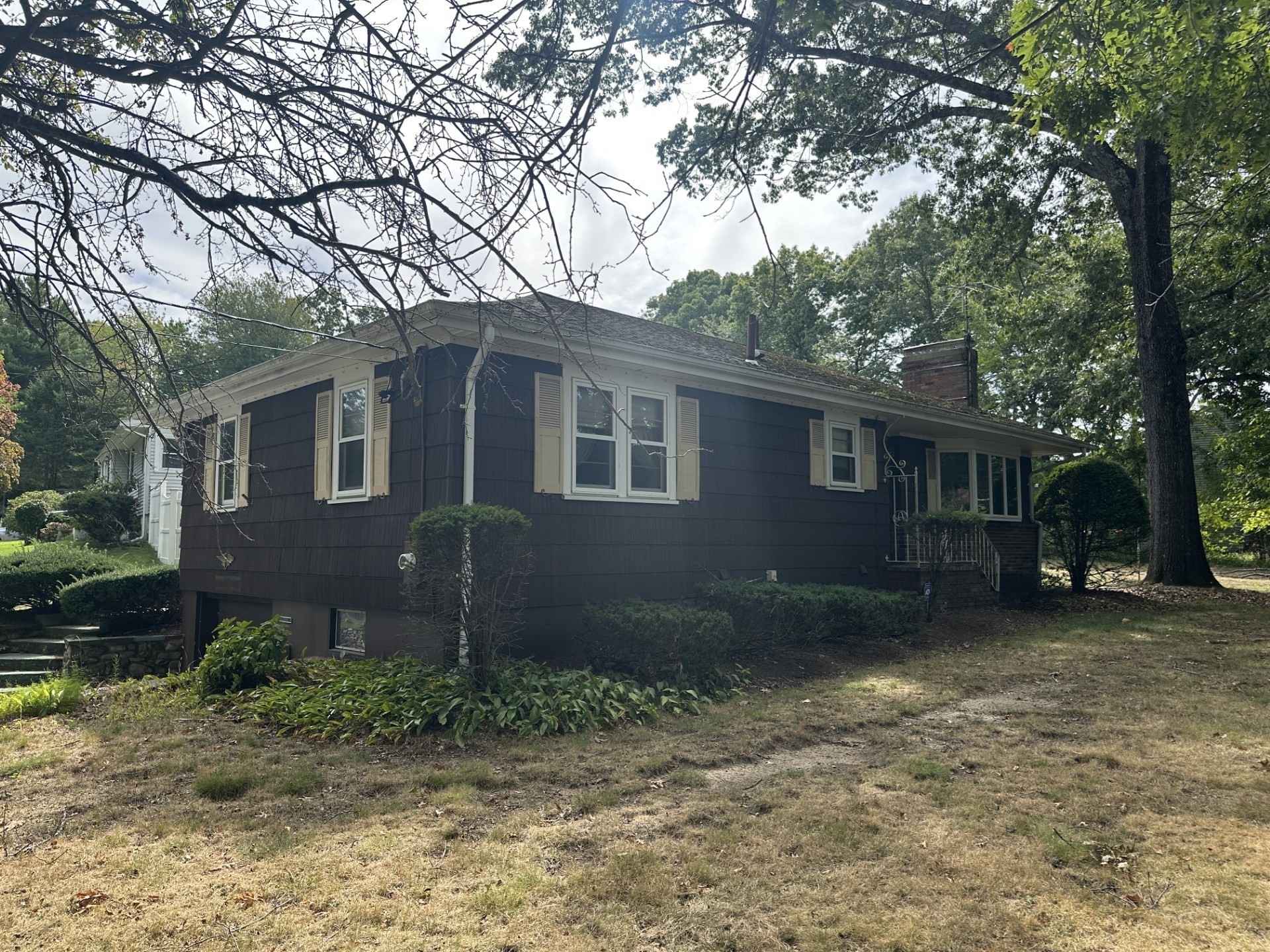 2 Old Central Tpke, Framingham, MA 01702