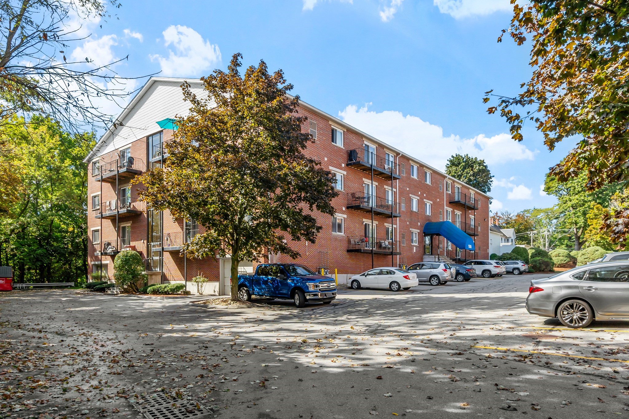 1508 Gorham Street Unit 102, Lowell, MA 01852