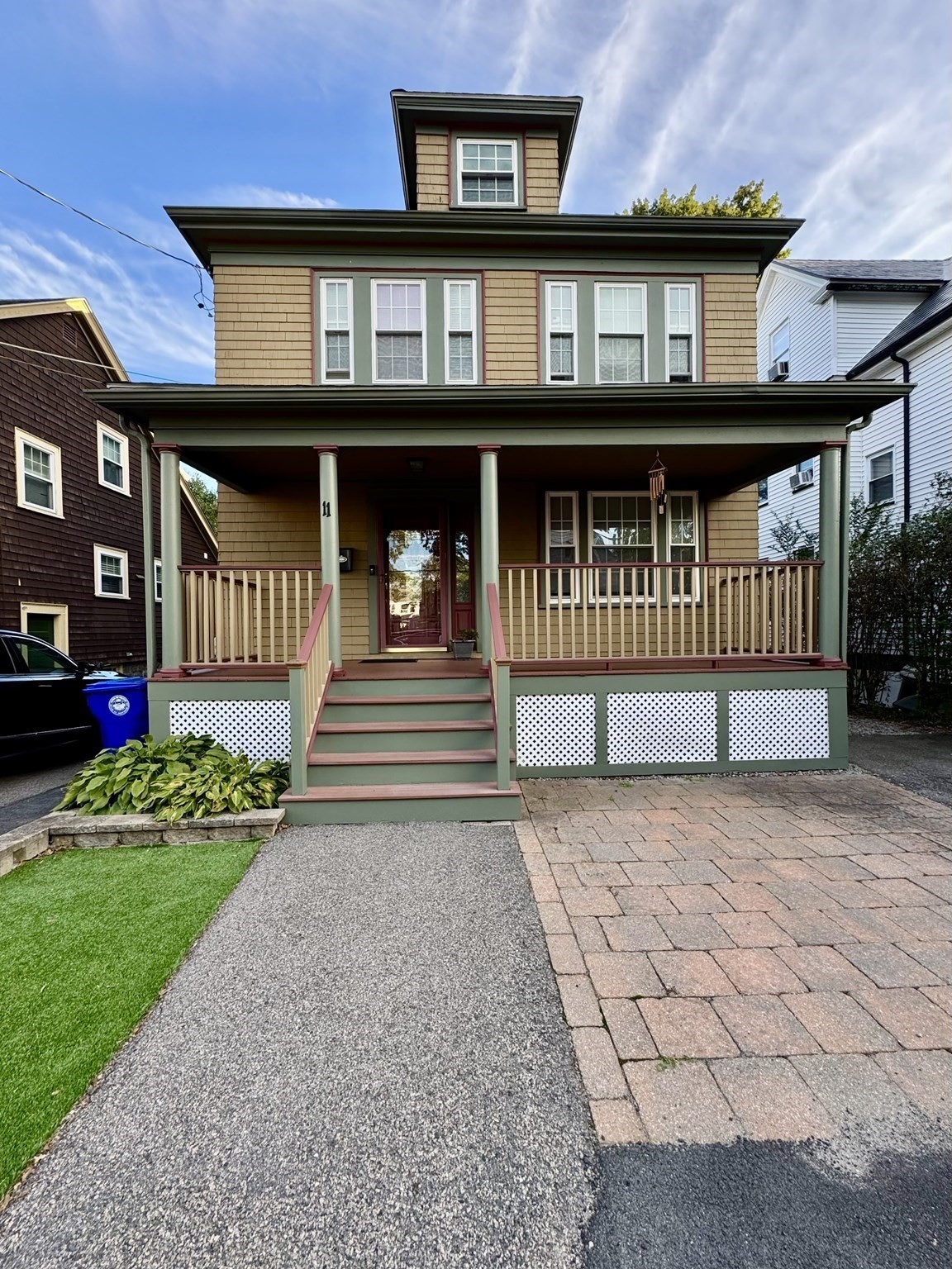 11 Austin St, Milton, MA 02186