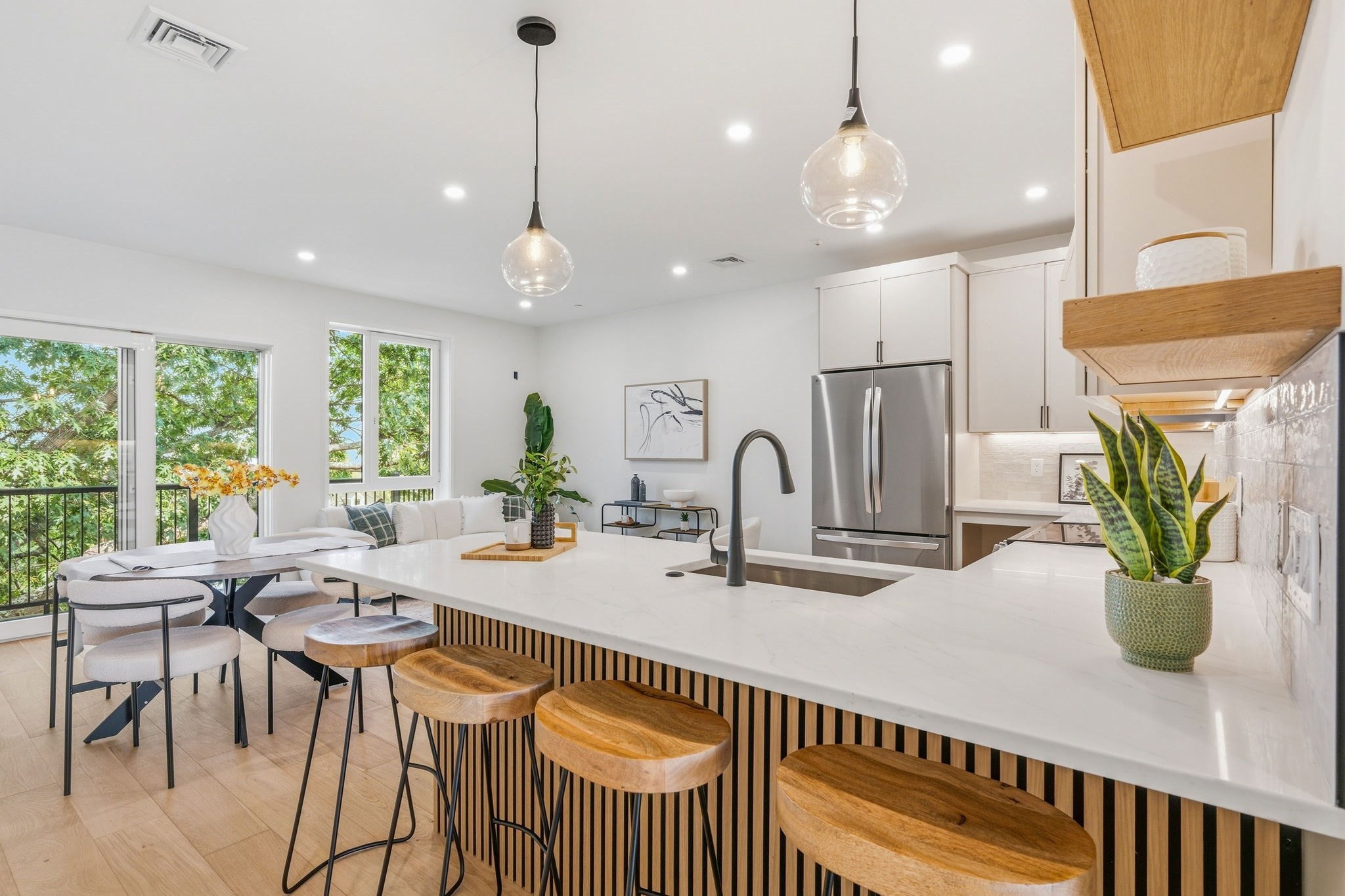 374 Athens Street Unit 1, Boston - South Boston, MA 02127