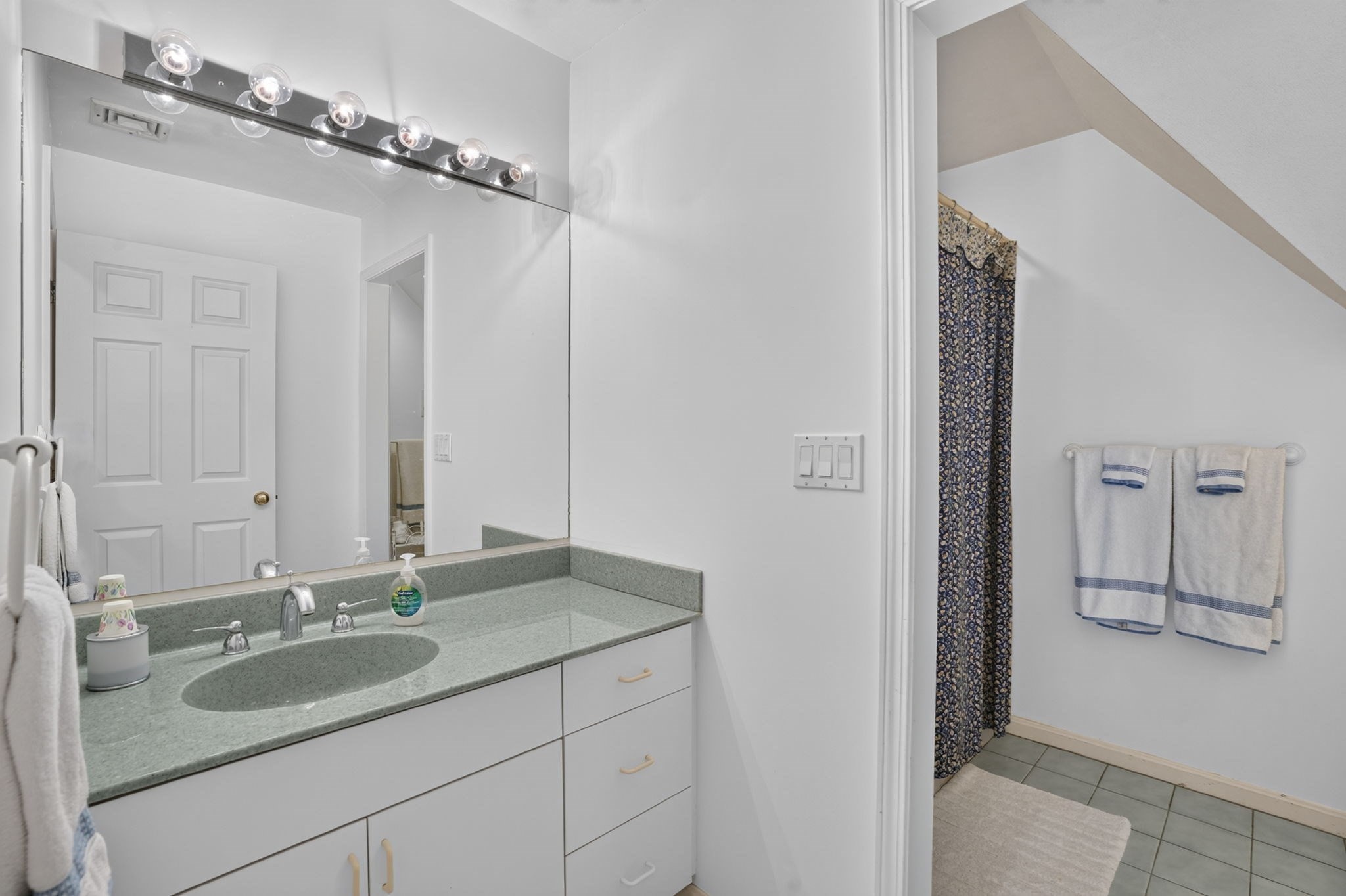 4 Chippy Ln, Andover, MA 01810 - Image 31