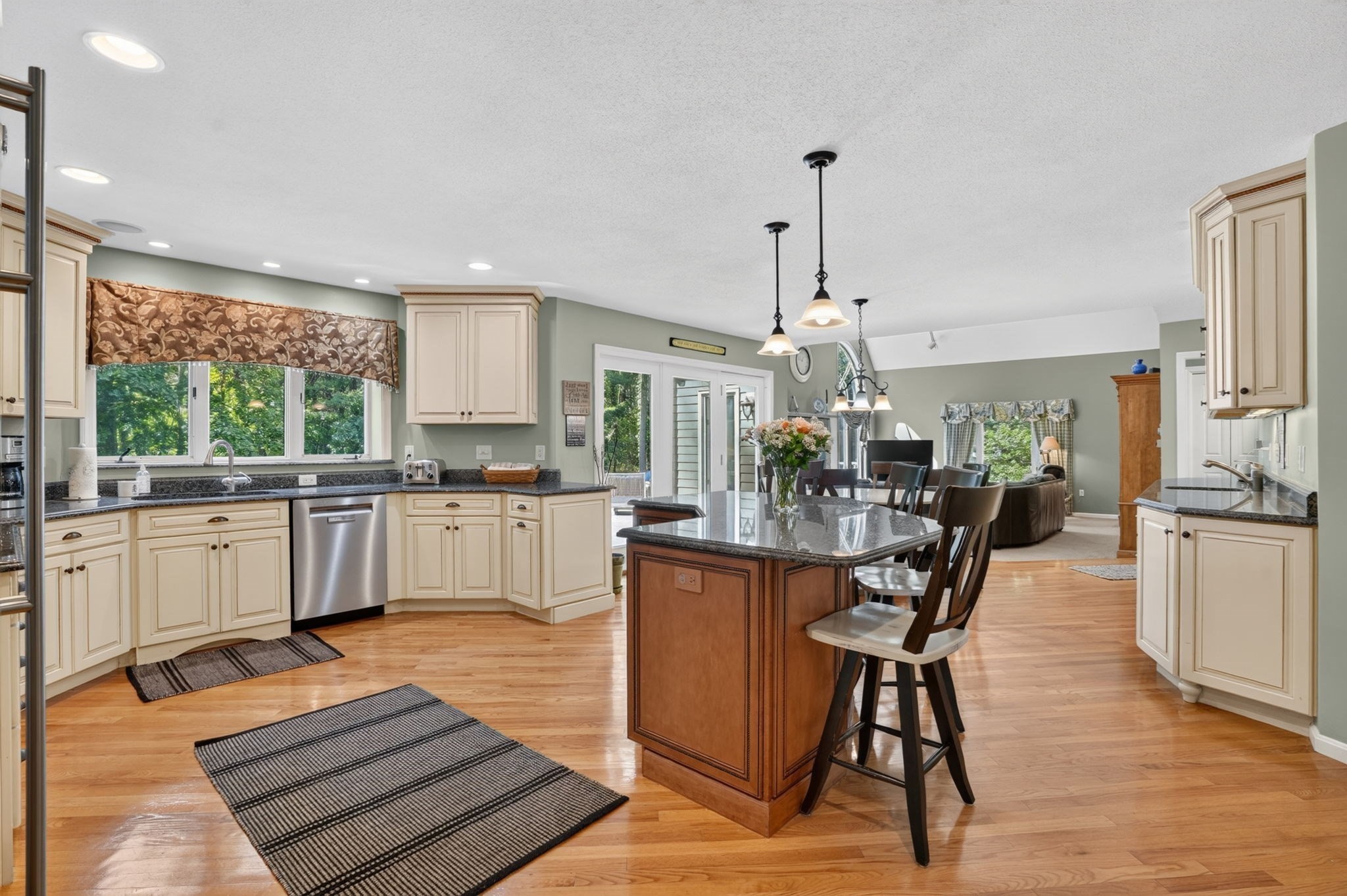 4 Chippy Ln, Andover, MA 01810 - Image 7