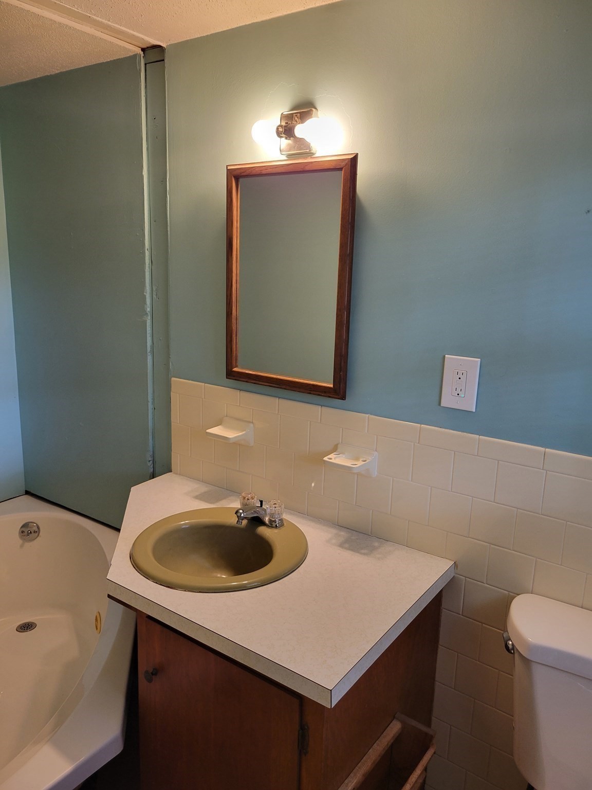 8 Westbury Way, Barnstable, MA 02635 - Image 12
