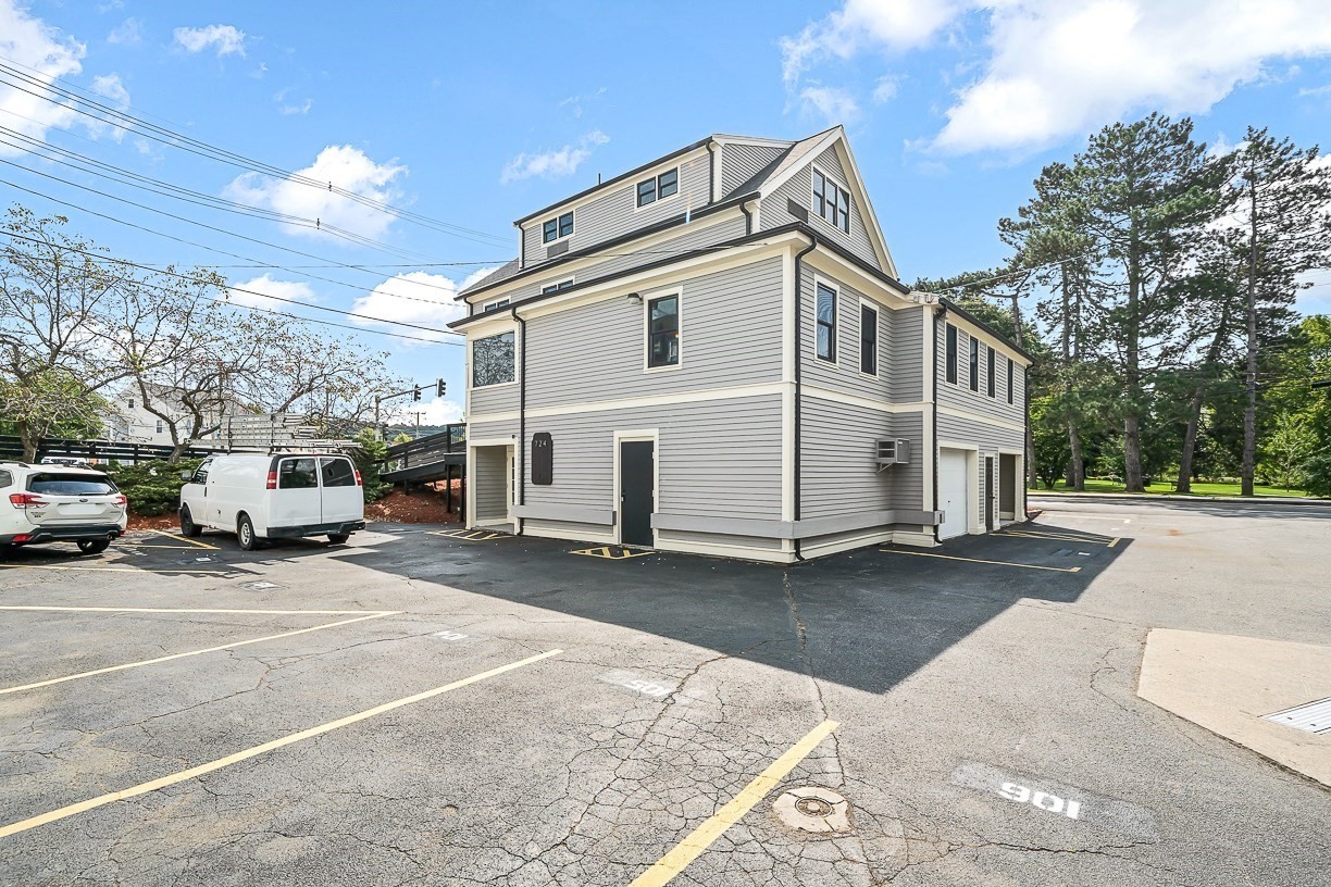 724 Main St, Winchester, MA 01890 - Image 30