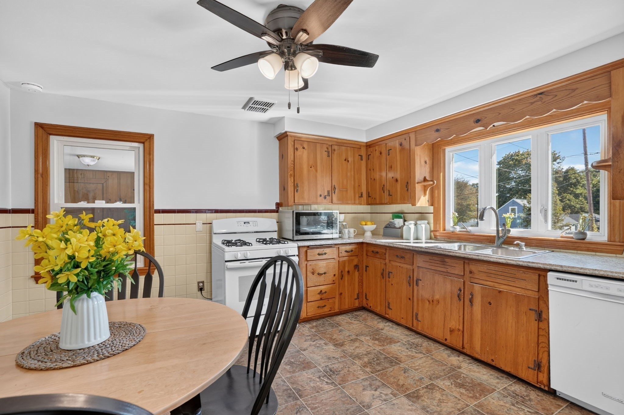 36 McKenney Cir, Andover, MA 01810 - Image 16