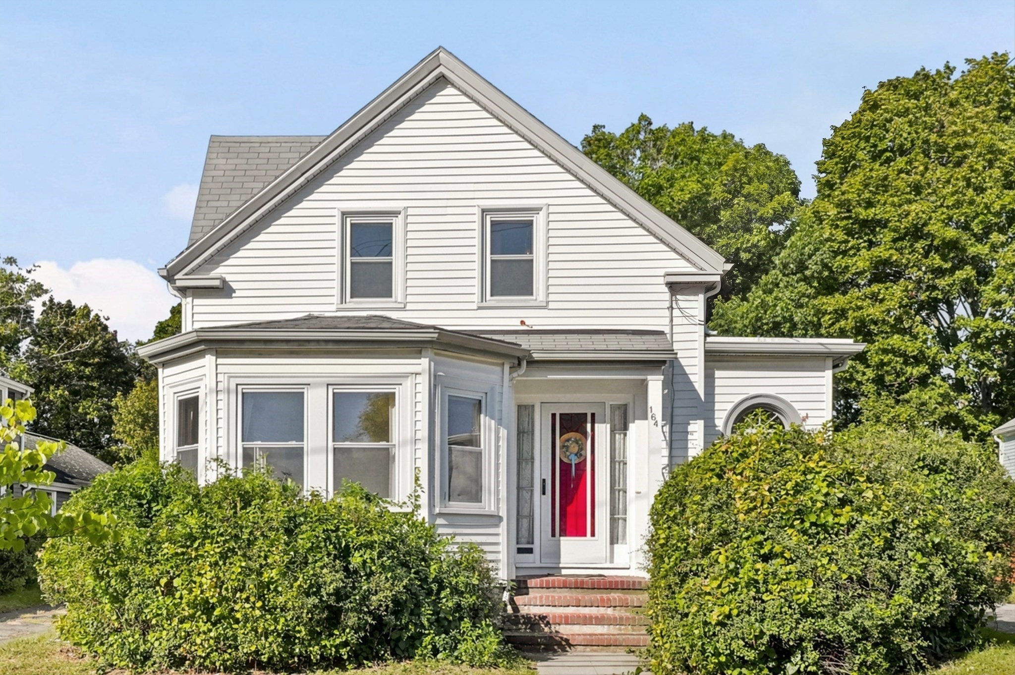 164 Burrill St, Swampscott, MA 01907