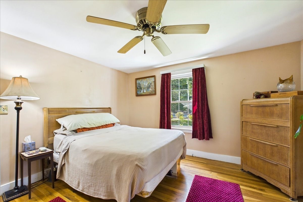 1876 Phinneys Ln, Barnstable, MA 02630 - Image 12