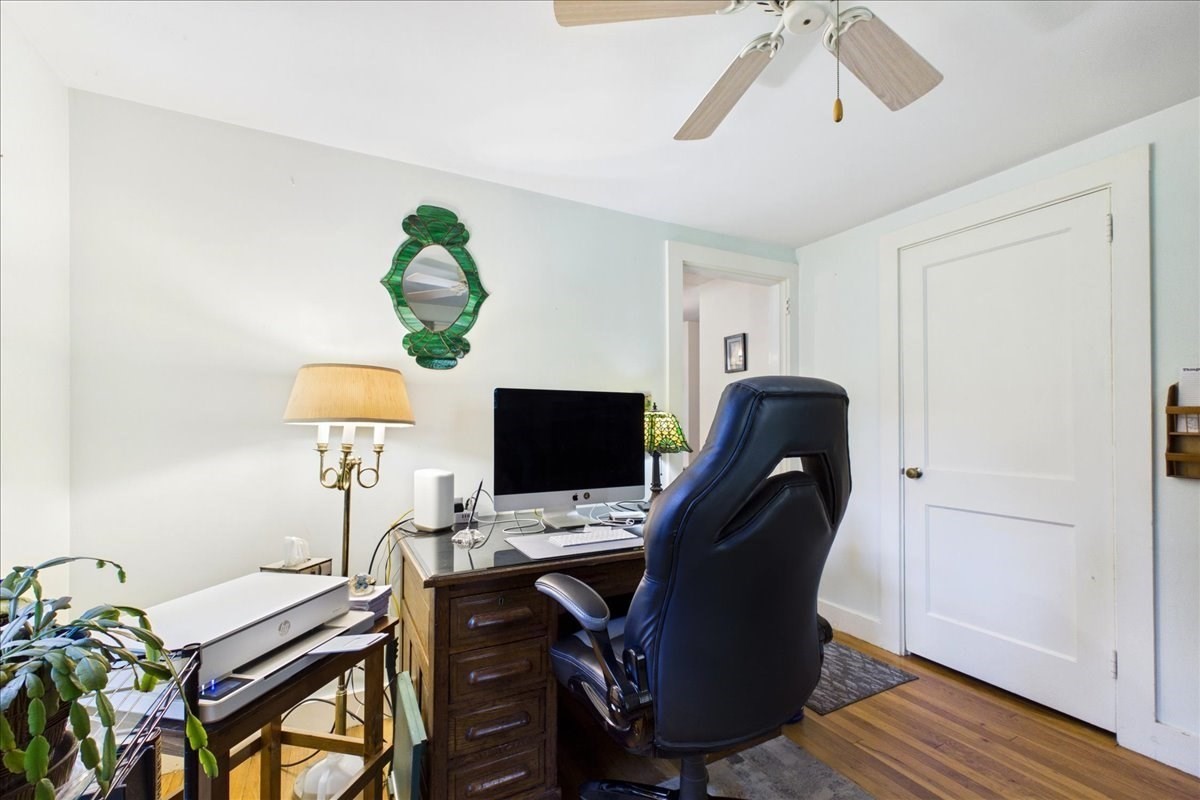 1876 Phinneys Ln, Barnstable, MA 02630 - Image 17