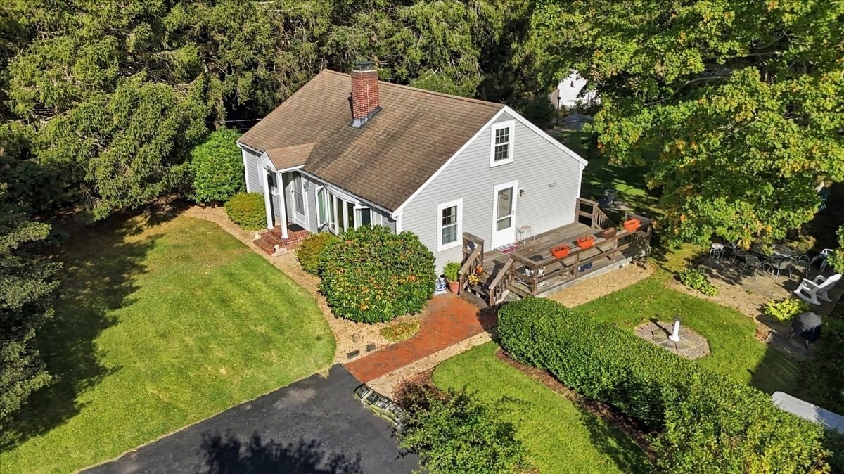 1876 Phinneys Ln, Barnstable, MA 02630 - Image 3