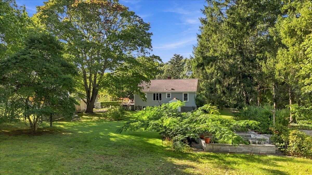 1876 Phinneys Ln, Barnstable, MA 02630 - Image 34