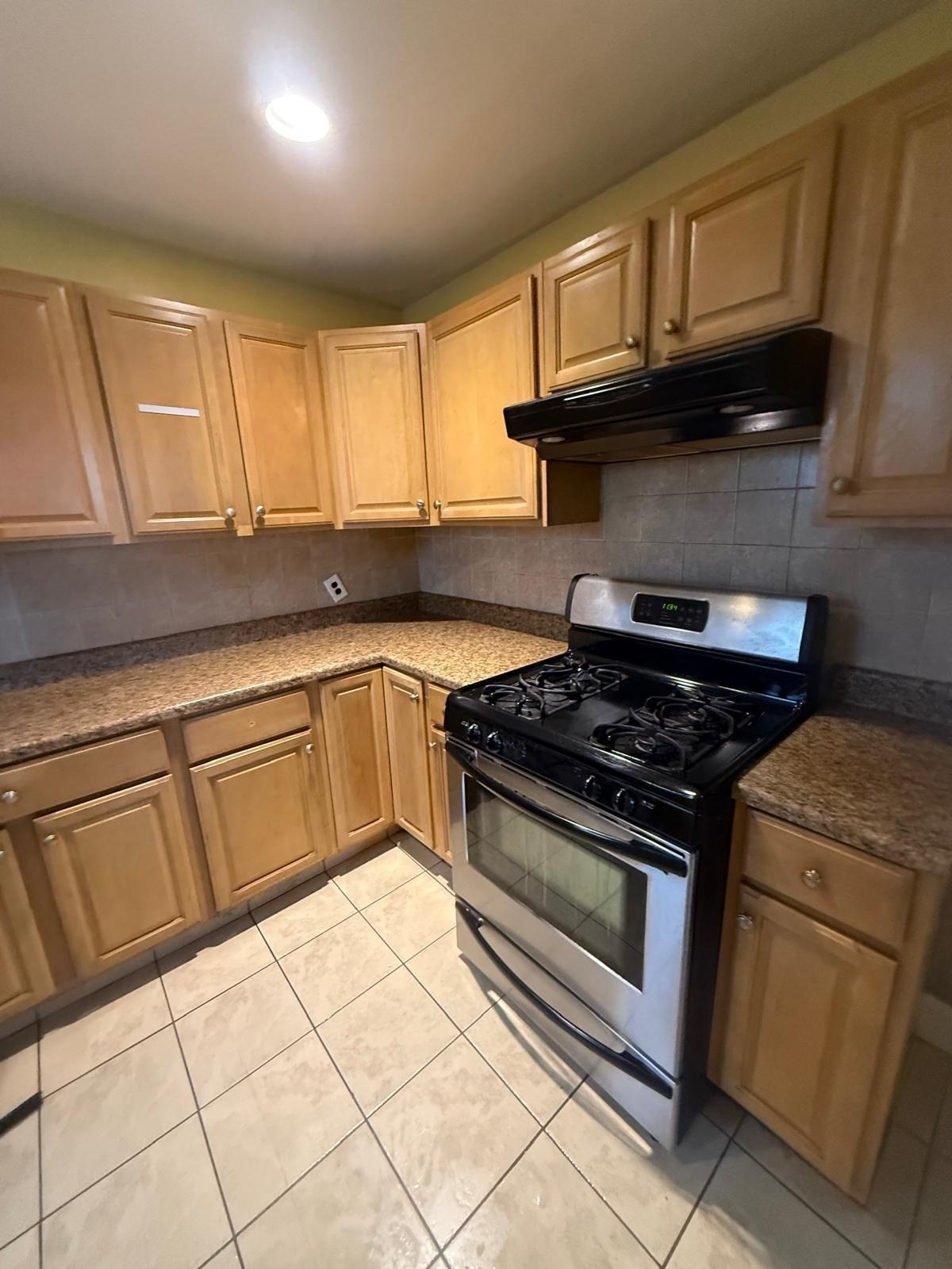 1846 S Main St R, Fall River, MA 02724 - Image 1