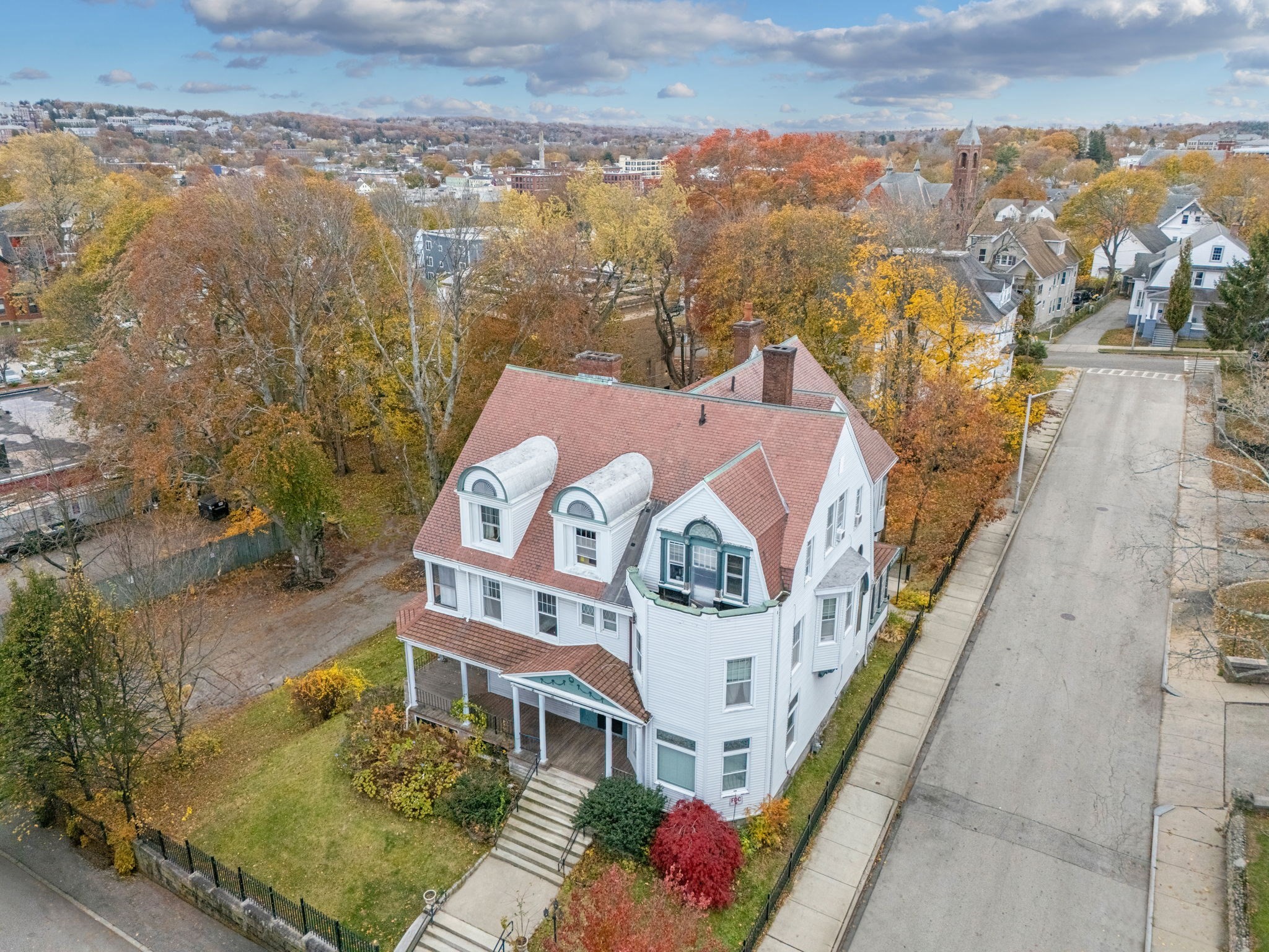 5 Claremont St, Worcester, MA 01610 - Image 3