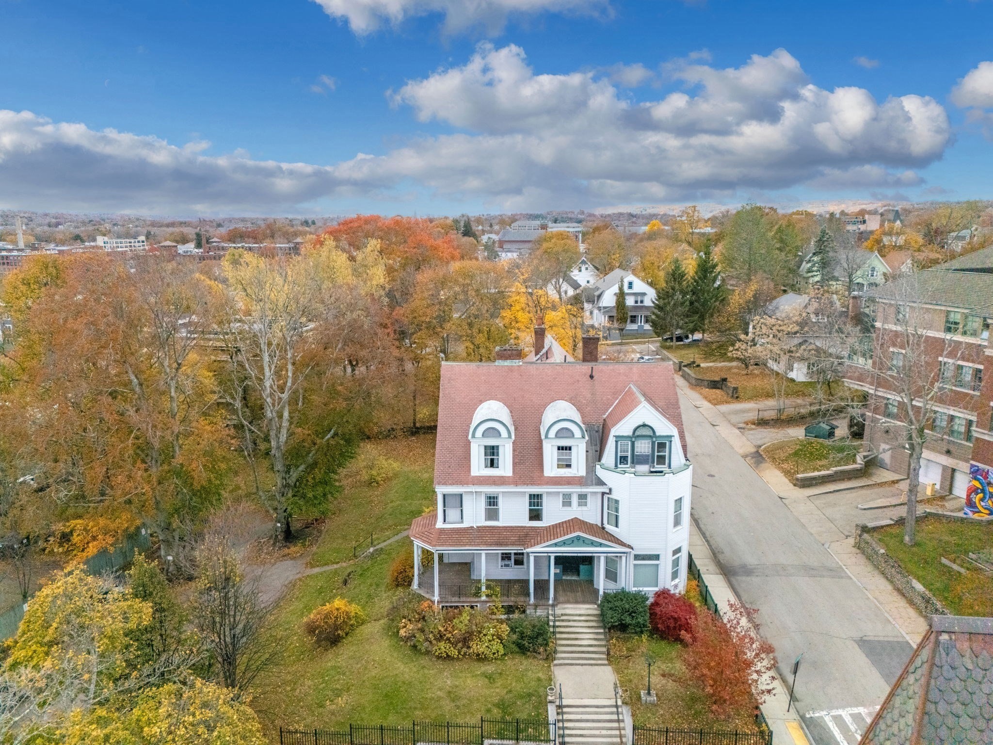 5 Claremont St, Worcester, MA 01610 - Image 4