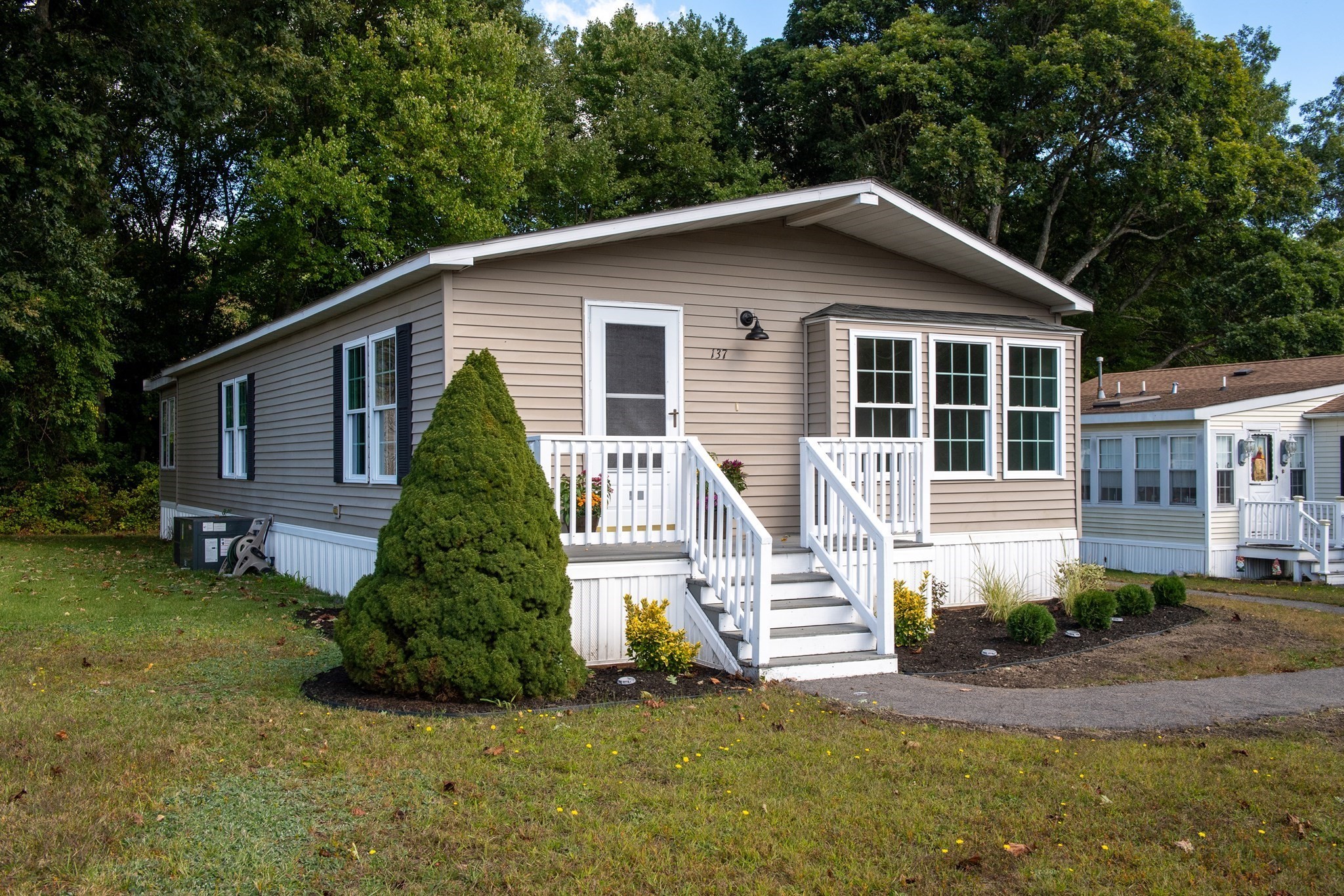 50 Highland Street Unit 137, Taunton, MA 02780