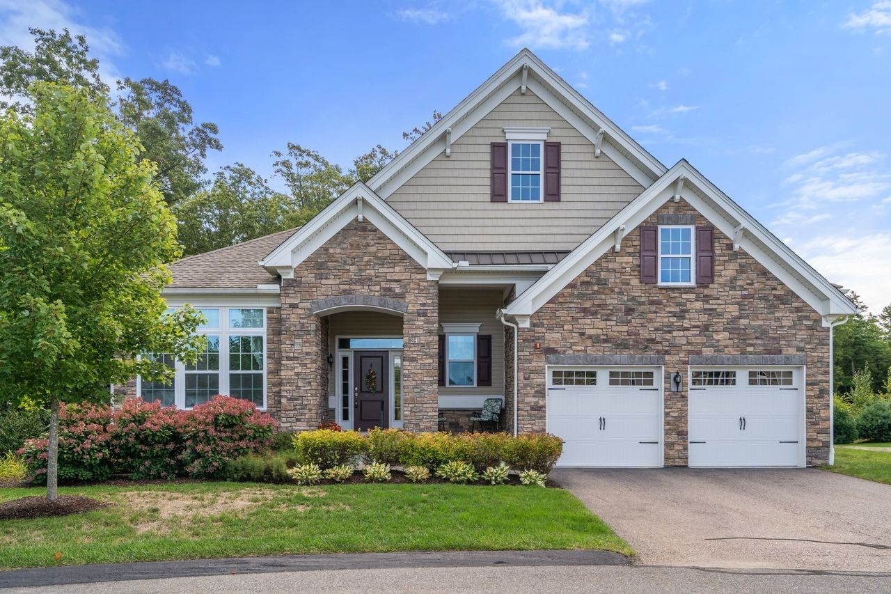 24 West  View Lane Unit 24, Stow, MA 01775