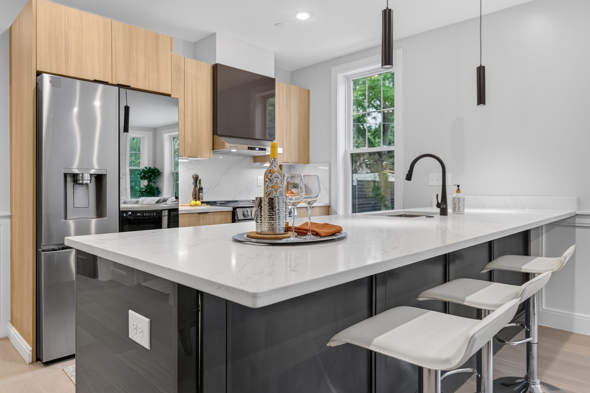 1006 Broadway Unit A, Somerville, MA 02144