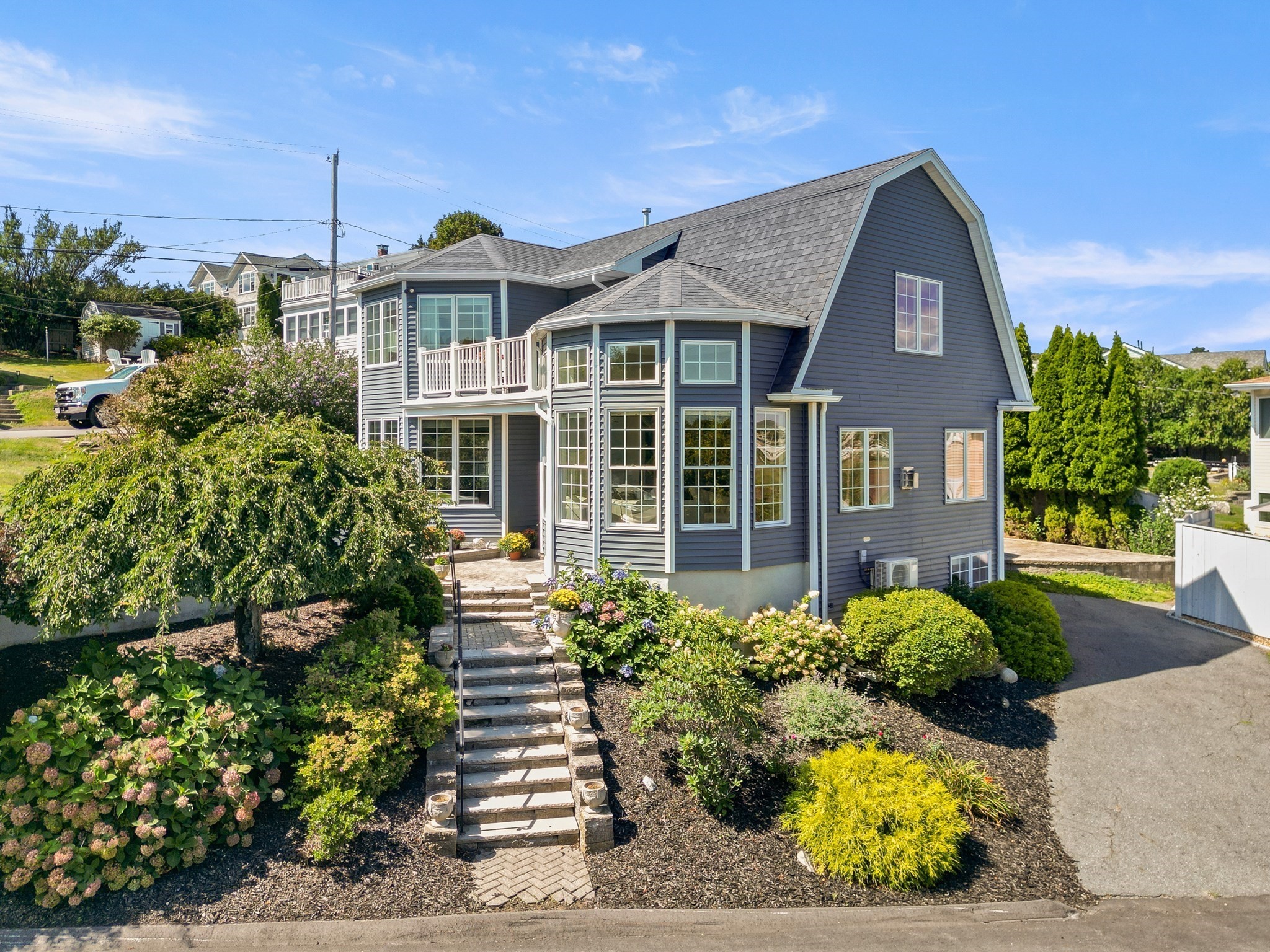 27 Bayview Road, Ipswich, MA 01938