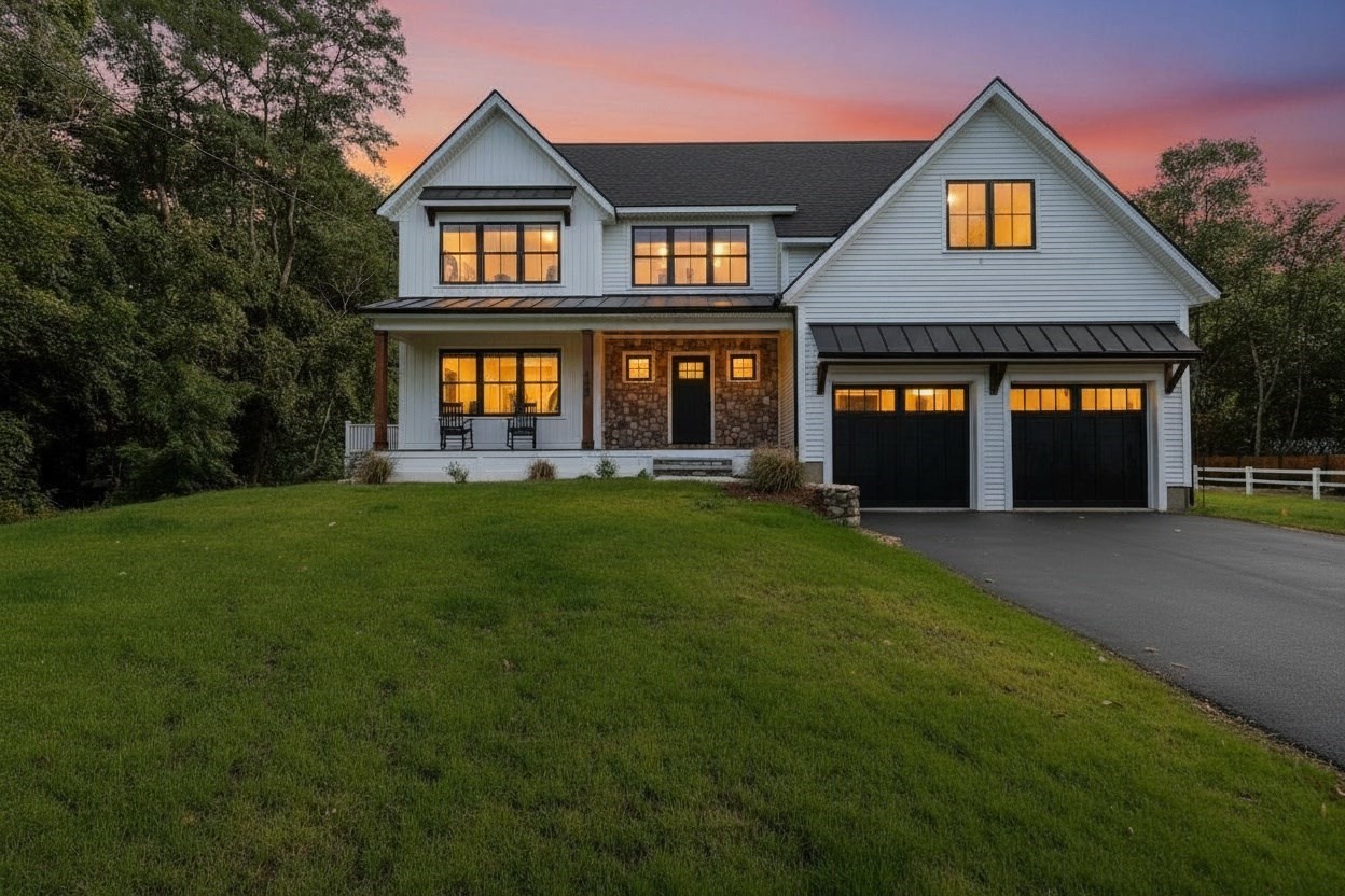 158 Lake St, Wilmington, MA 01887