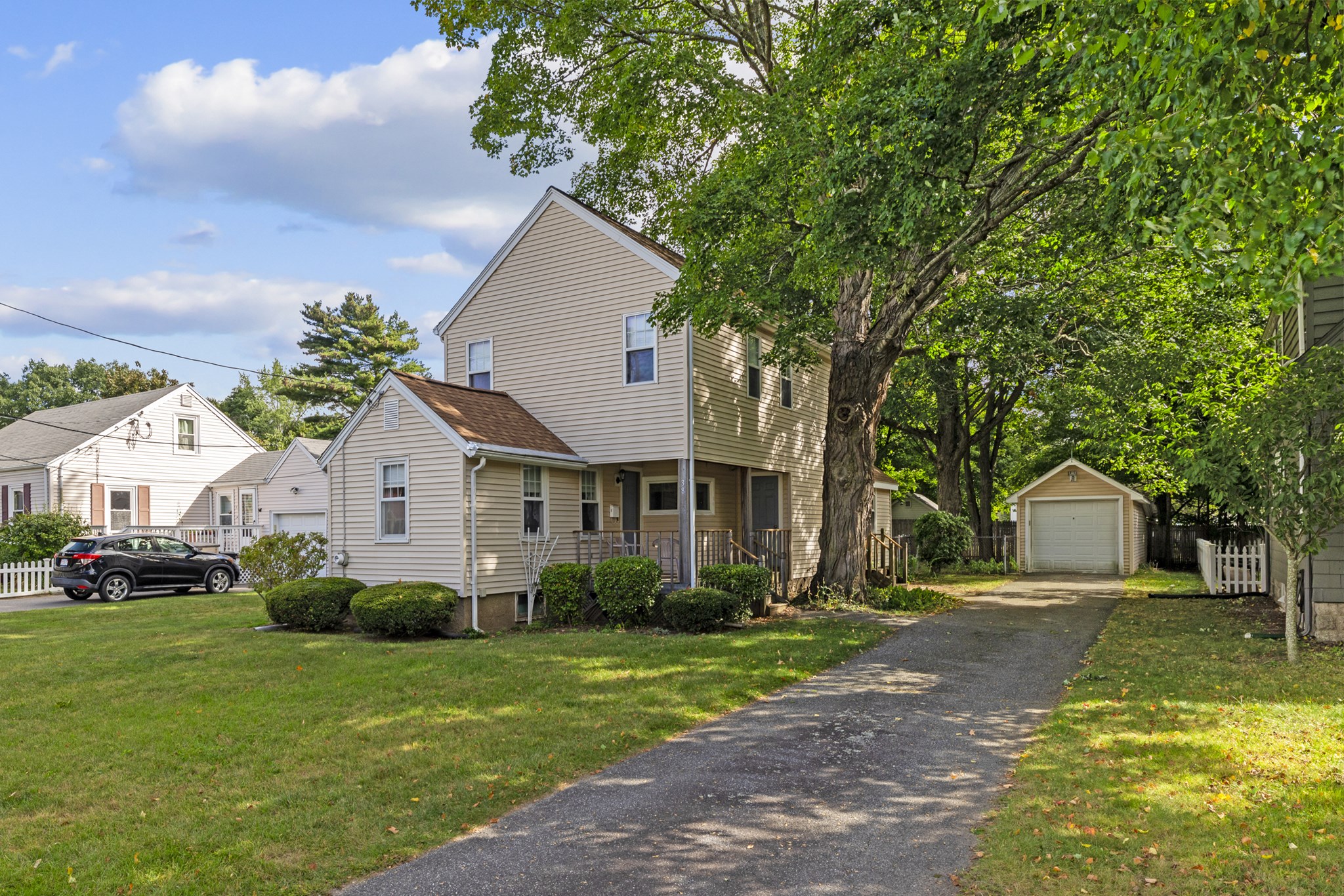38 Loker St, Natick, MA 01760