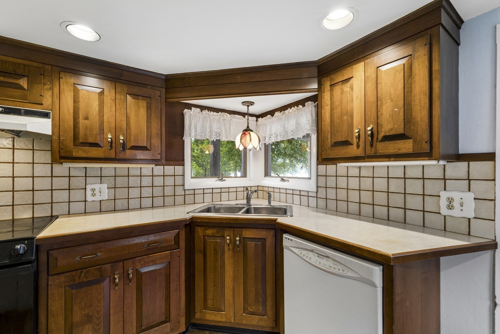 38 Loker St, Natick, MA 01760 - Image 14
