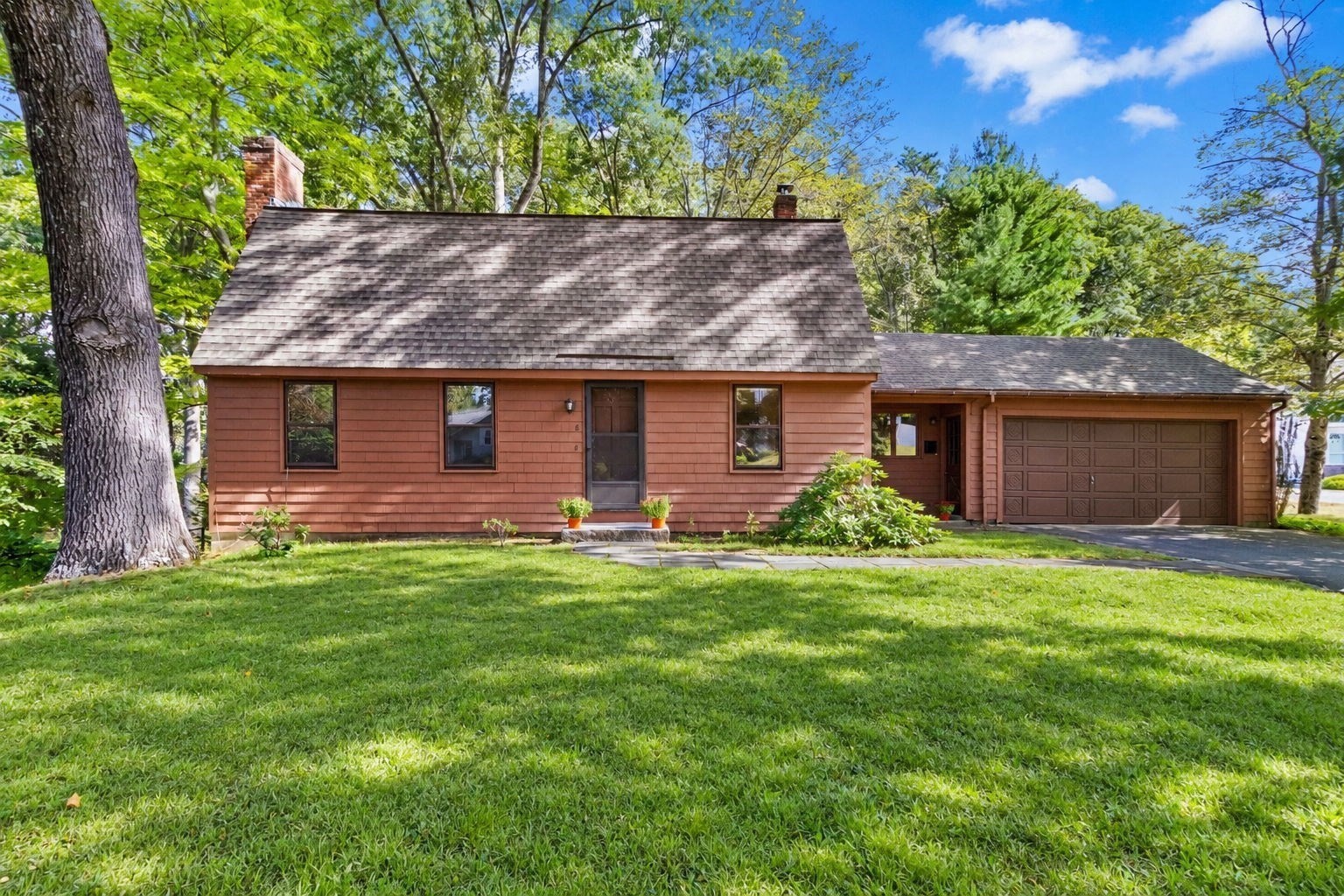8 Ethelyn Cir, Maynard, MA 01754