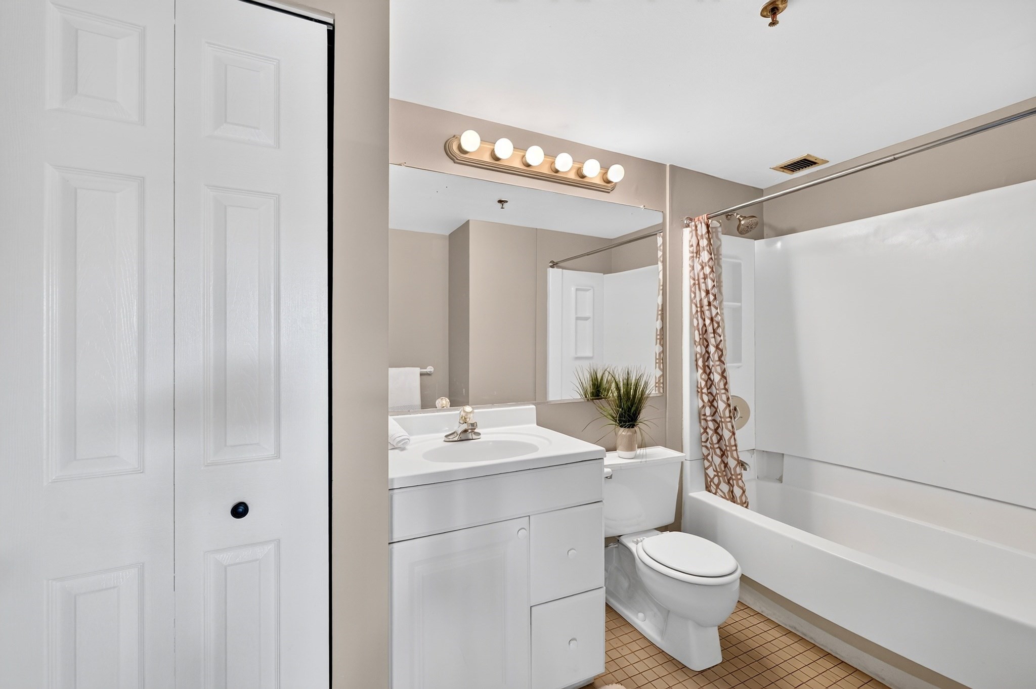 15 N Beacon St Unit U316, Allston, Boston, MA 02134 - Image 8