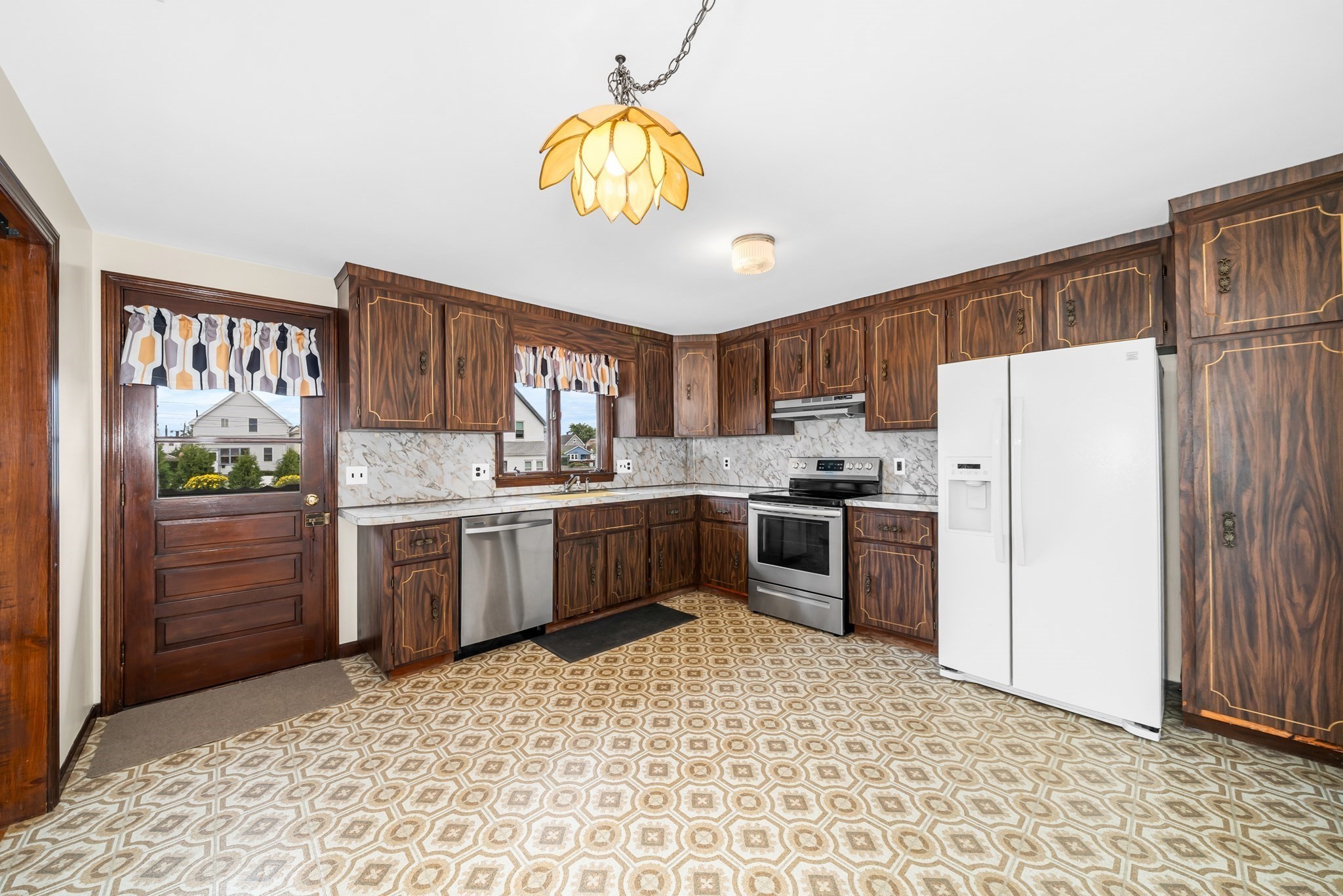 32 Robert Rd, Revere, MA 02151 - Image 14