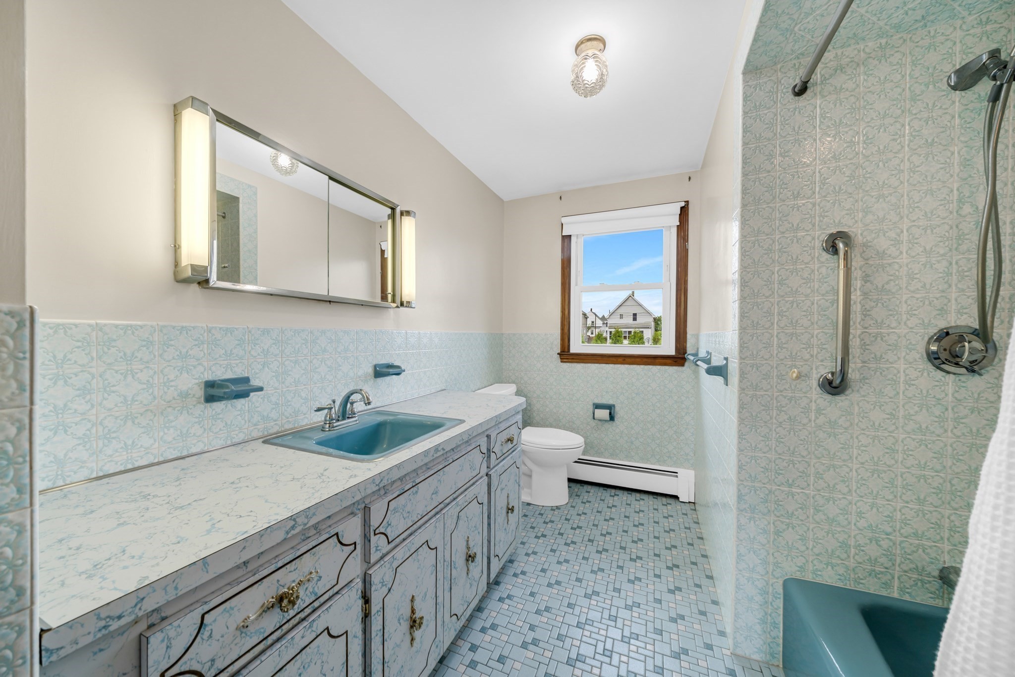 32 Robert Rd, Revere, MA 02151 - Image 18