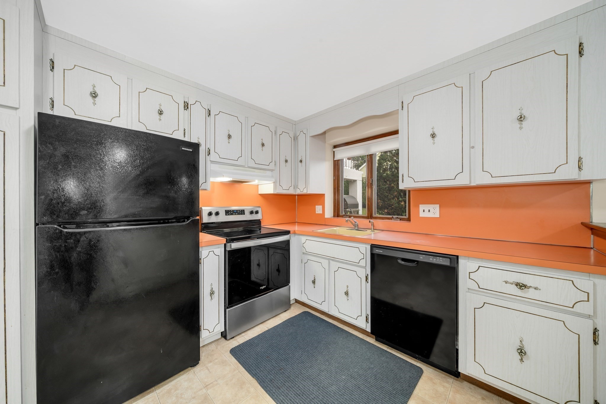 32 Robert Rd, Revere, MA 02151 - Image 27