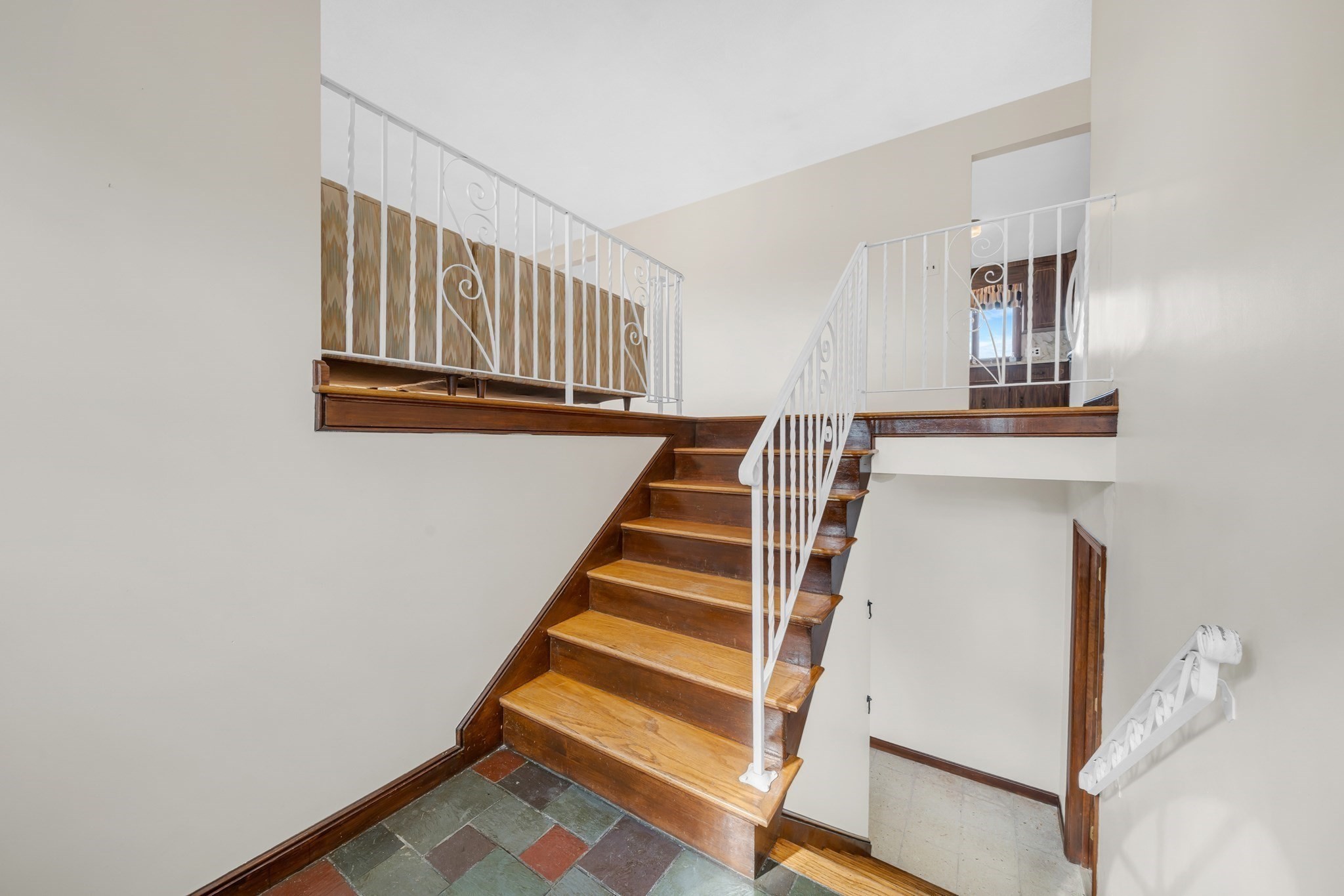 32 Robert Rd, Revere, MA 02151 - Image 9