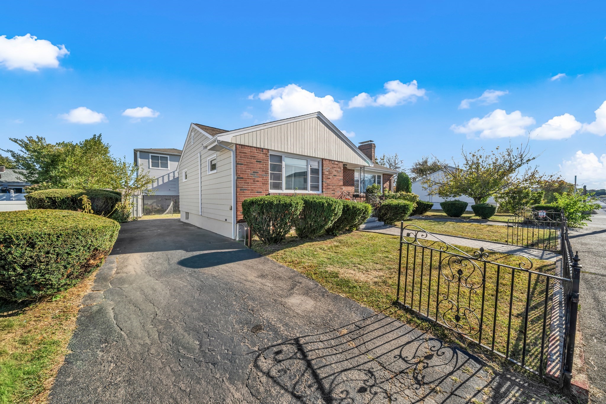 45 Sigourney St, Revere, MA 02151 - Image 2