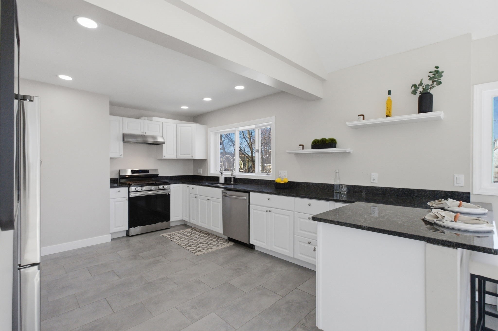 15 S Fairview St Unit 3, Roslindale, Boston, MA 02131 - Image 2