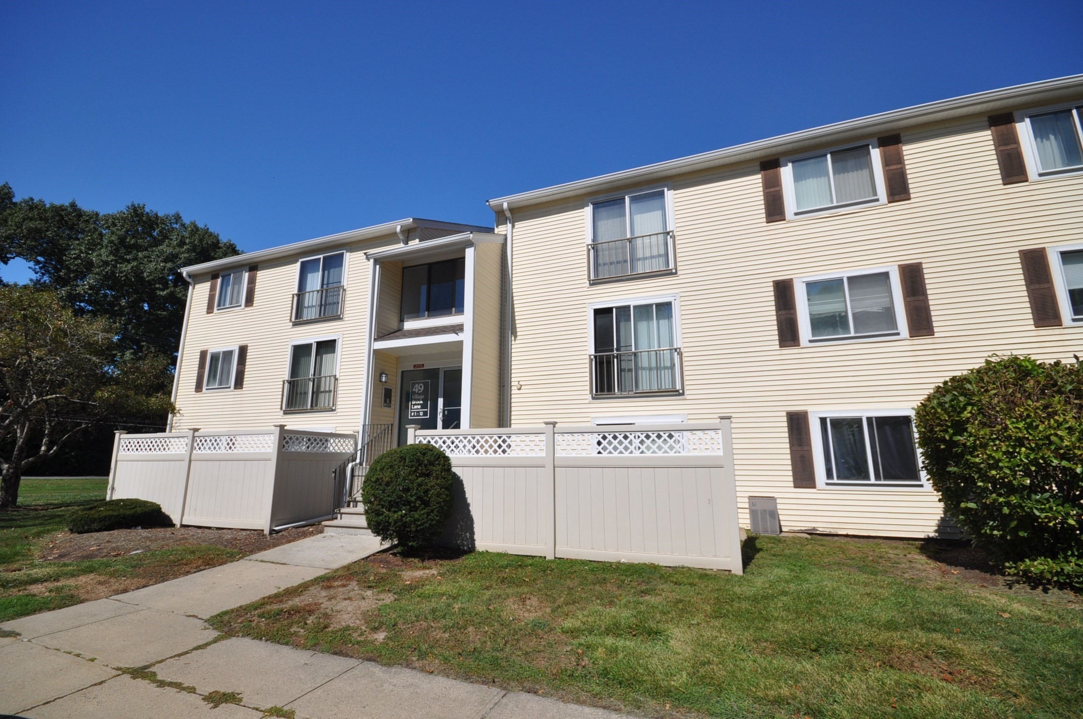 49 Village Brook Lane Unit 6, Natick, MA 01760 - Image 2