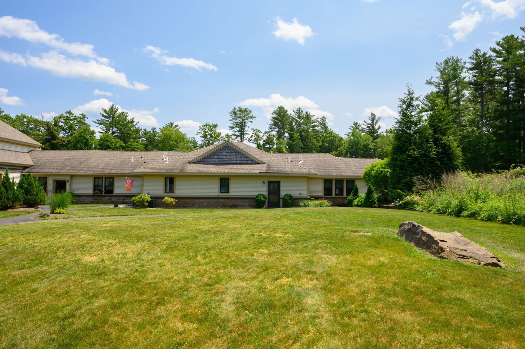 599 Washington St Unit 1, Pembroke, MA 02359 - Image 3
