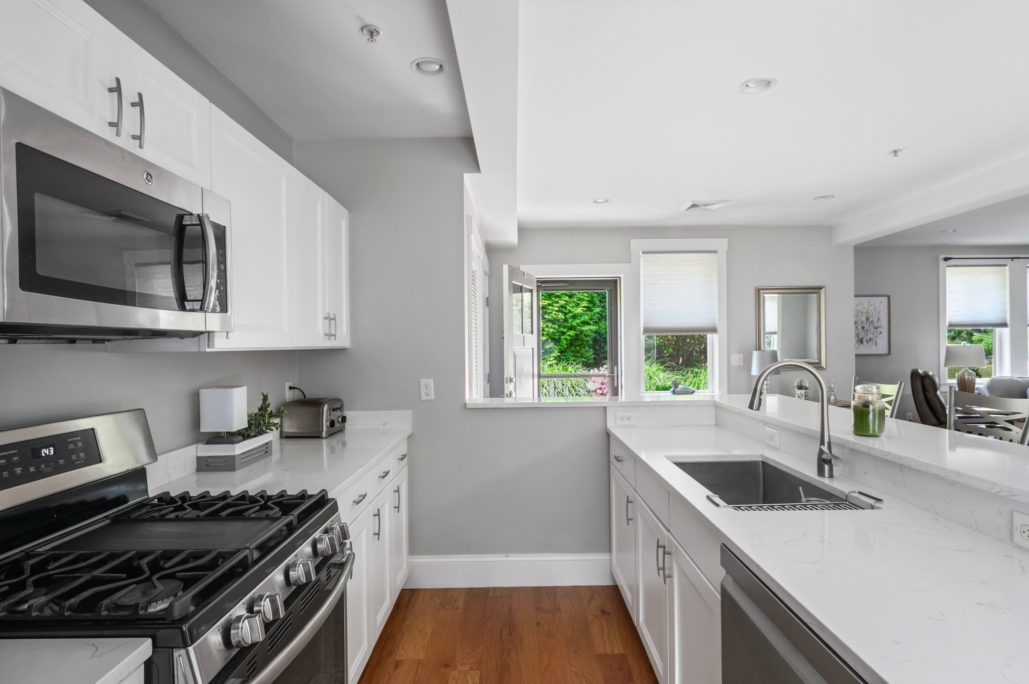 599 Washington St Unit 1, Pembroke, MA 02359 - Image 10